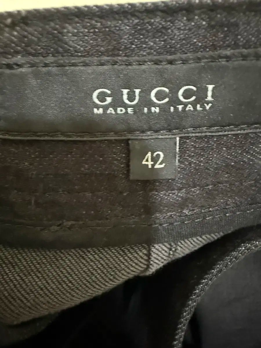 GUCCI