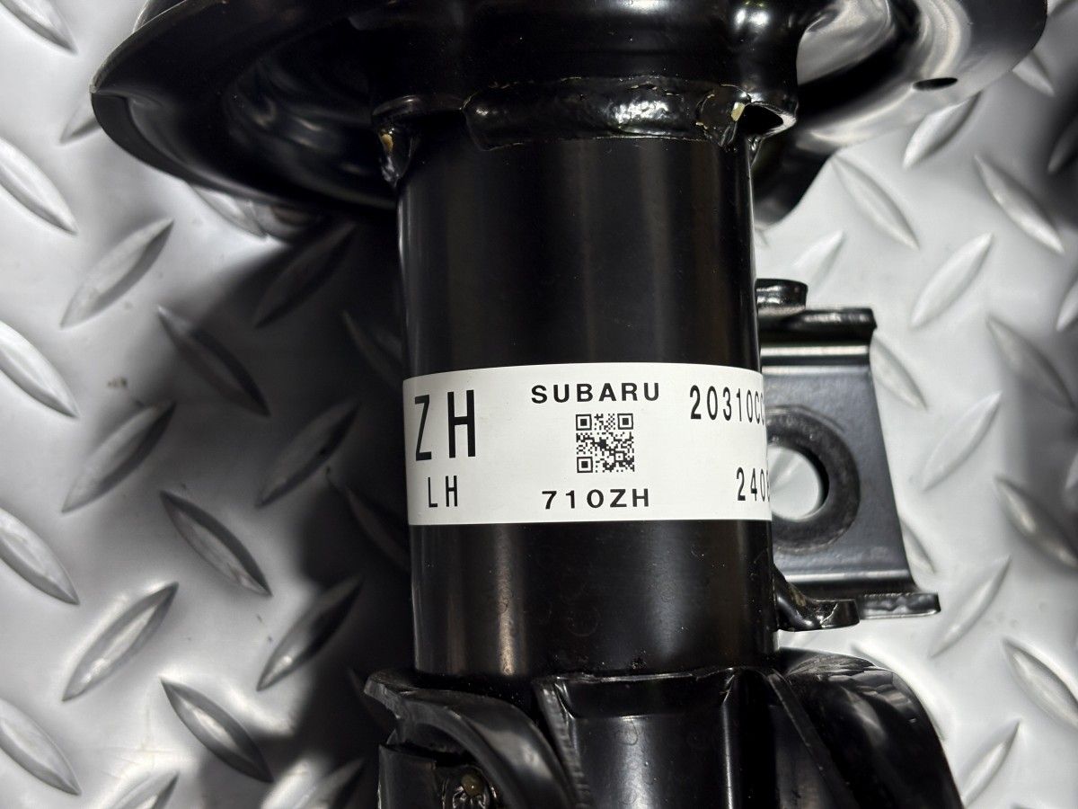 送料無料【新車外し】ZN8 トヨタ GR86 純正 サスキット 品番