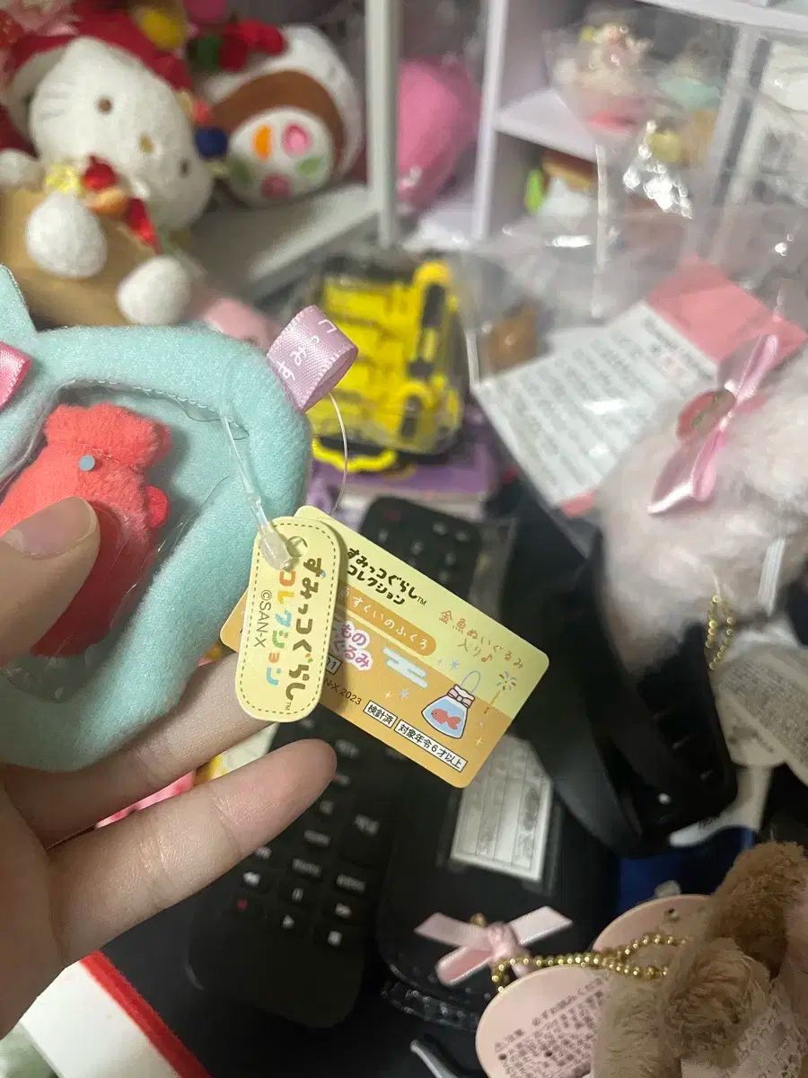 ③ すみっコぐらし　ぬいぐるみ　まとめ売り　とかげ　ぺんぎん 大量　キーホルダー Amazon.co.jp: すみっコぐらし ぬいぐるみ ぺんぎん? & すみっコぐらし ぬいぐるみ とかげ【セット買い】 : おもちゃ