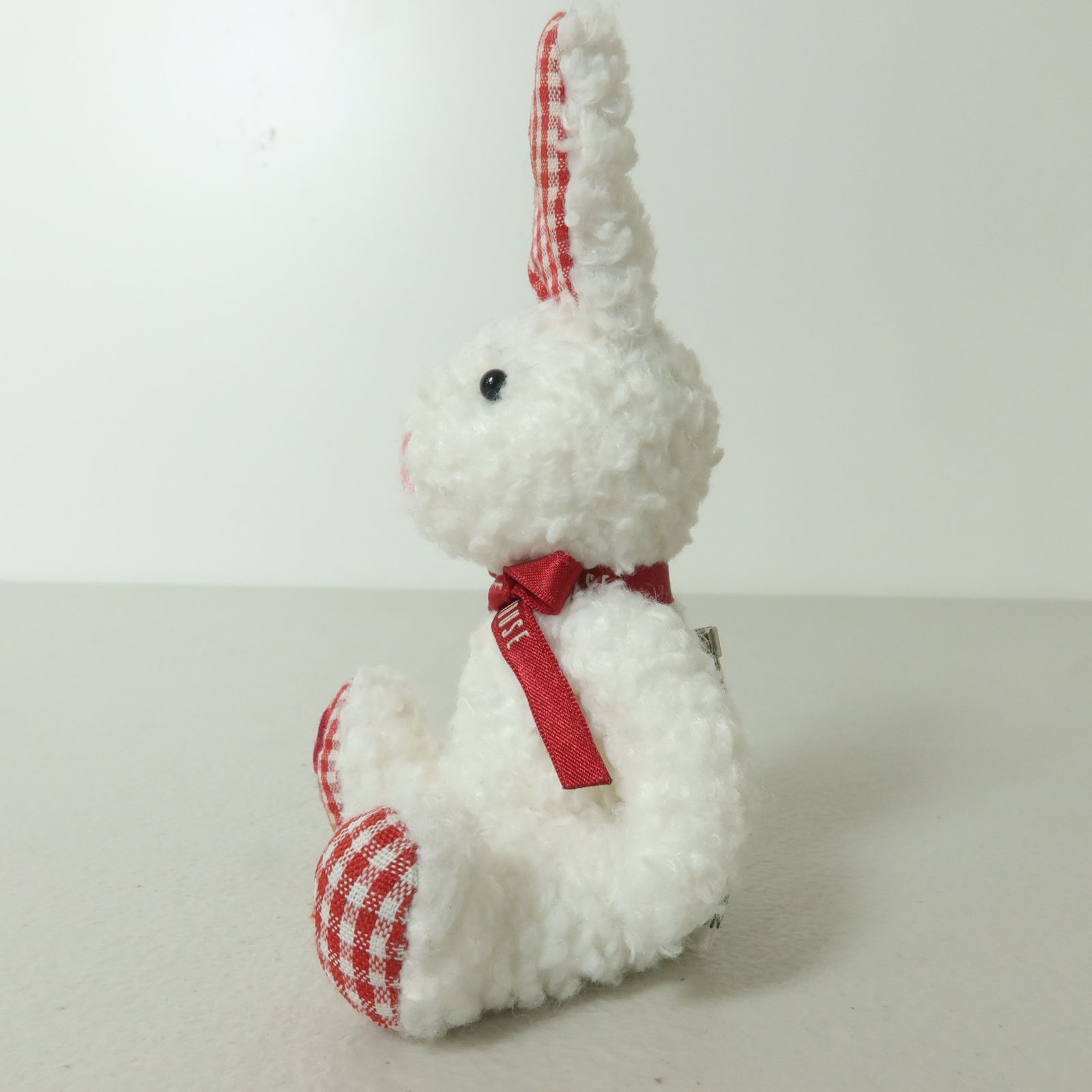 ★ピンクハウス★【新品未使用】❤️ギンガムうさぎぬいぐるみブローチ✨赤 ピンクハウス☆ギンガムチェックのお耳と足が可愛い ぬいぐるみ