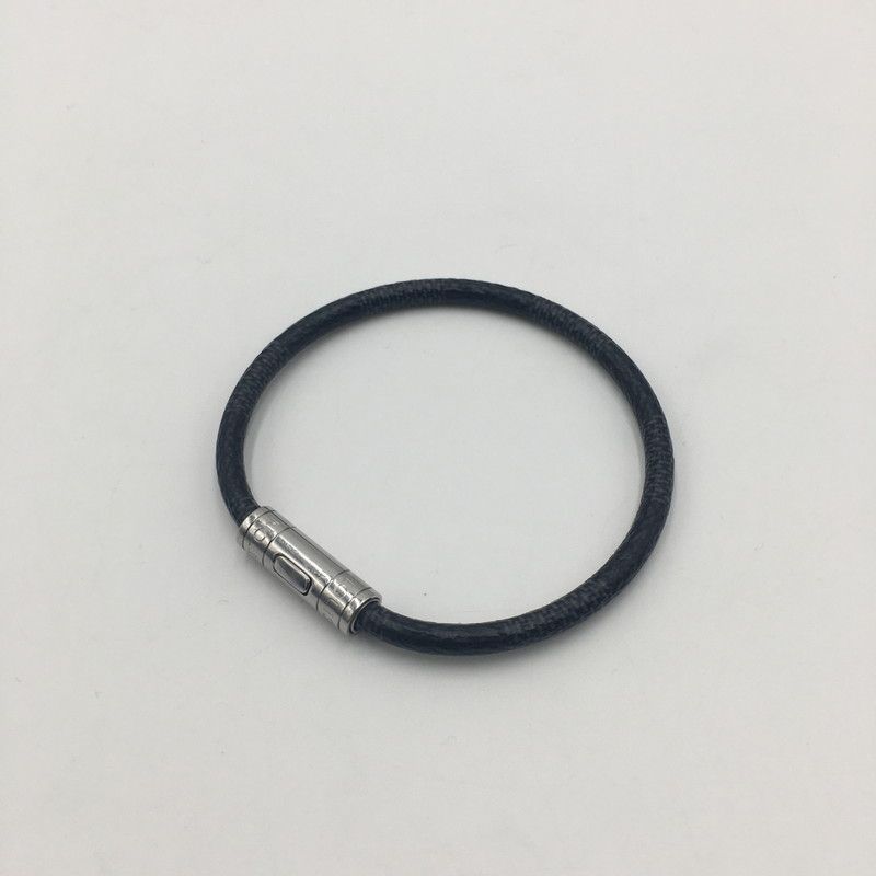 M8152D ブレスレット