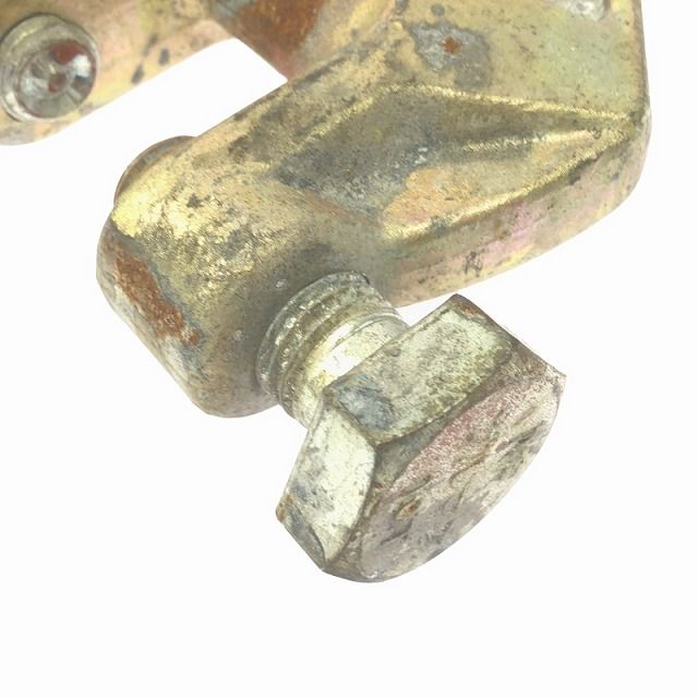 狭締金具