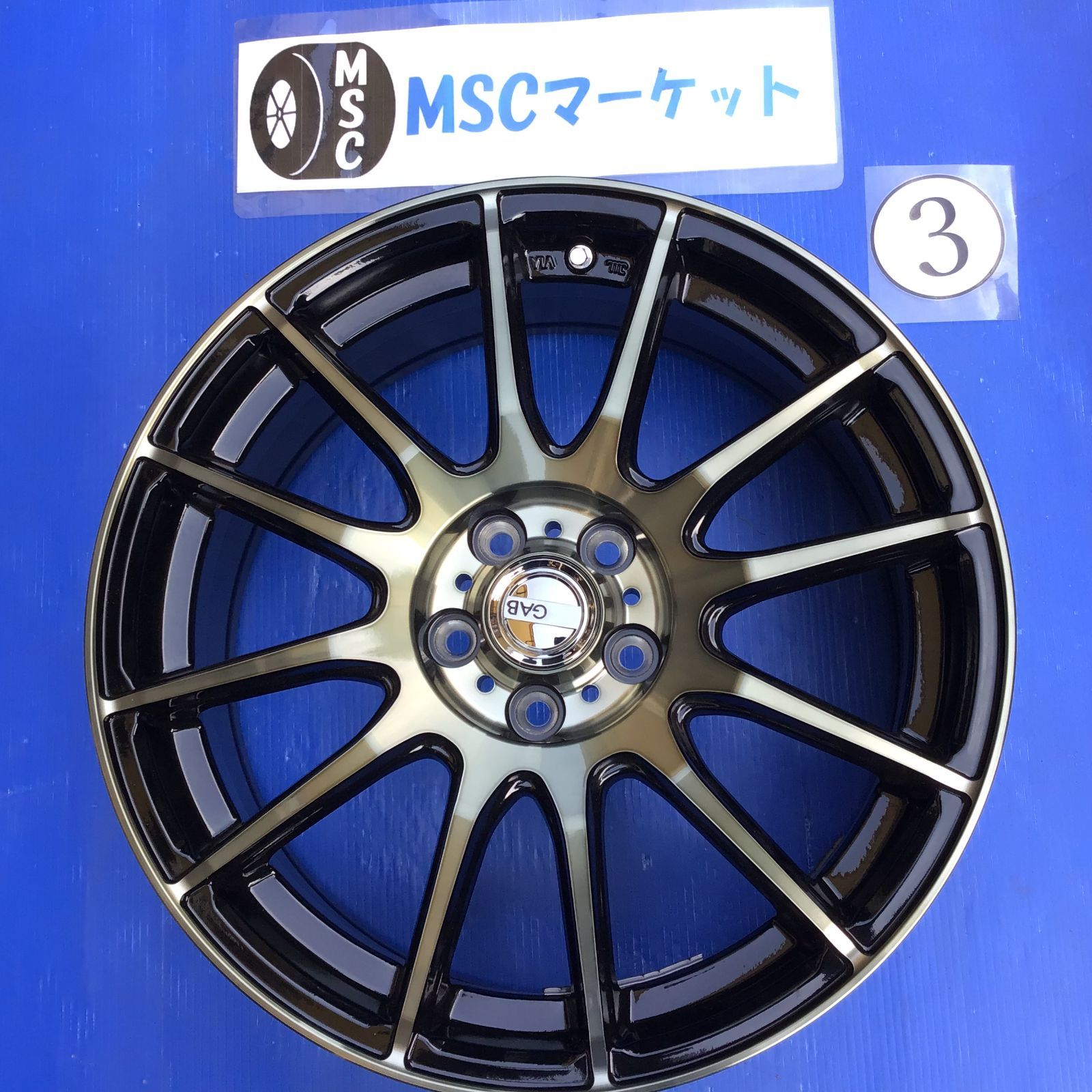 未使用品】17インチ アルミホイール YFC GAB 7.0-17 +48 PCD100 未使用品】17インチ アルミホイール YFC GAB 7.0-17 +48 PCD100