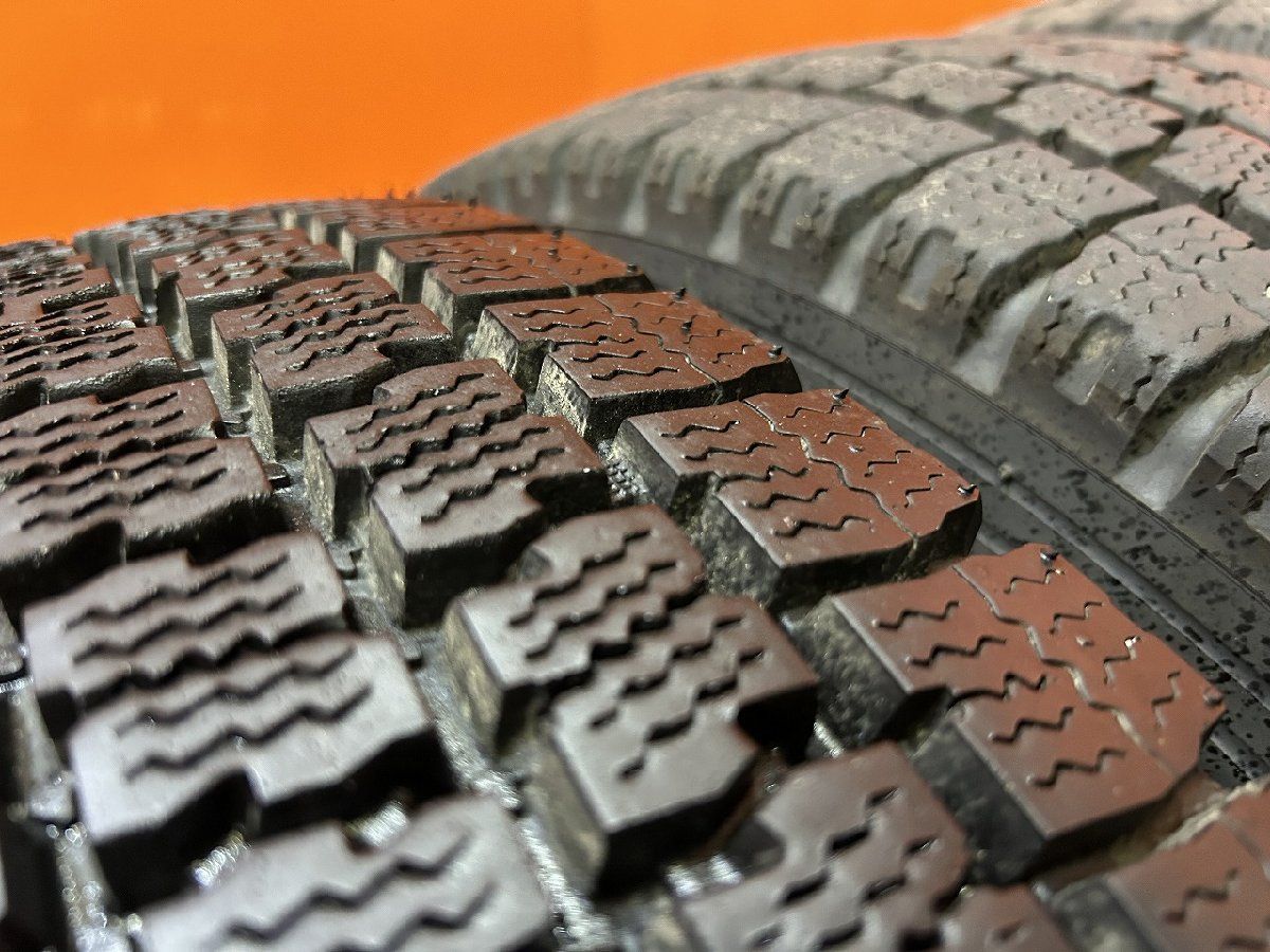 TOYO DELVEX M935 205/70R17.5 115/113N LT 17.5インチ ライトトラック