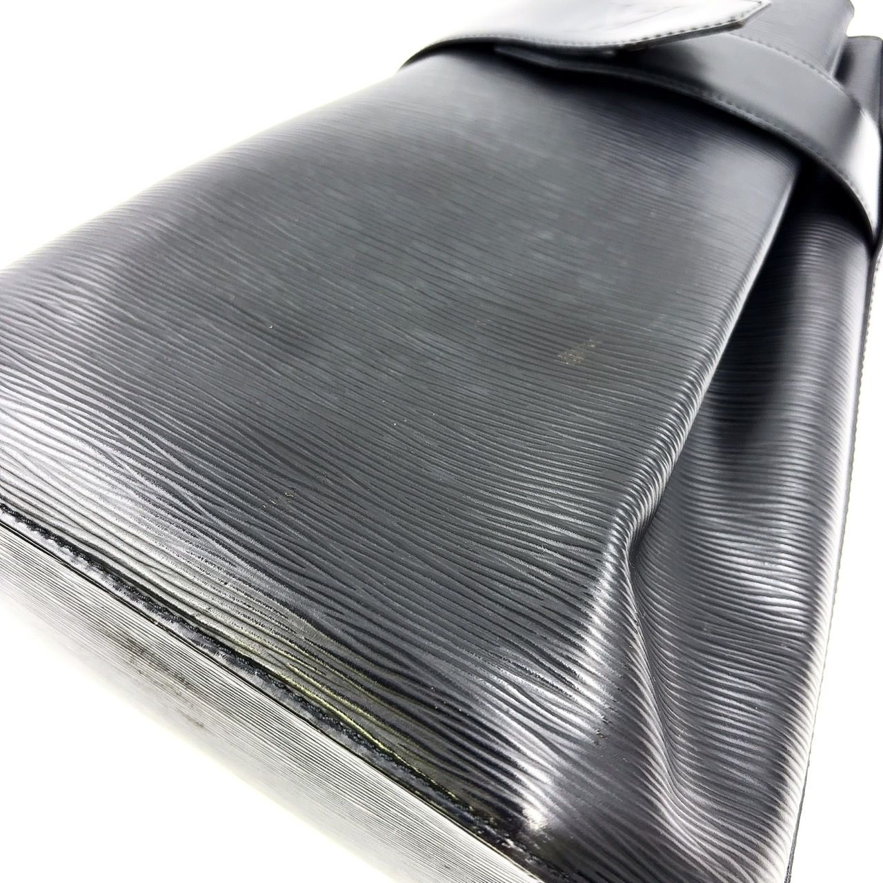 LOUIS VUITTON サックデポールGM エピ エピ ノワール レザー