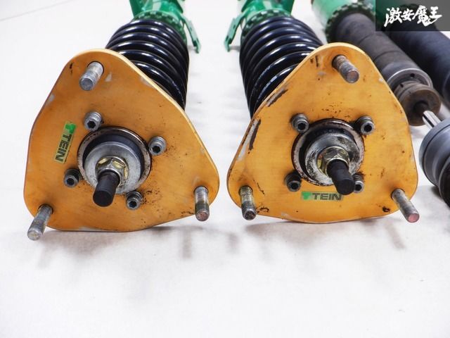 ノア/ヴォクシー AZR60G/AZR65G TEIN車高調（フロントのみ）