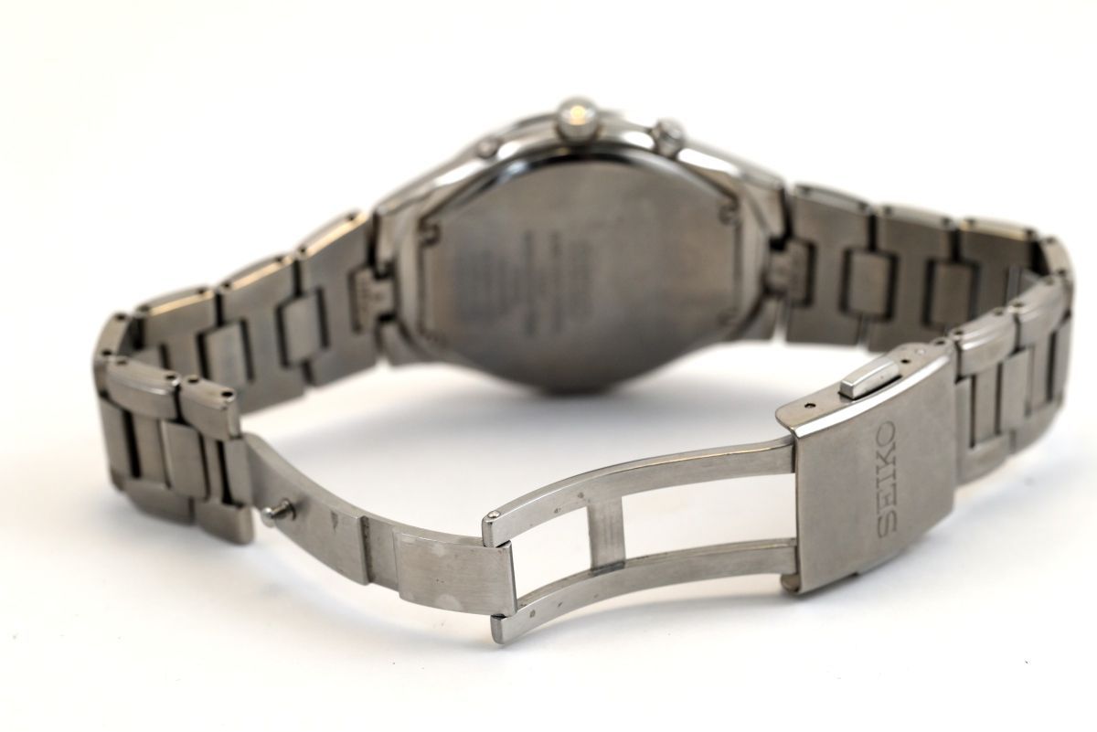 SEIKO/セイコー】 7B42-0AM0 腕時計 チタン ソーラー電波 シルバー文字