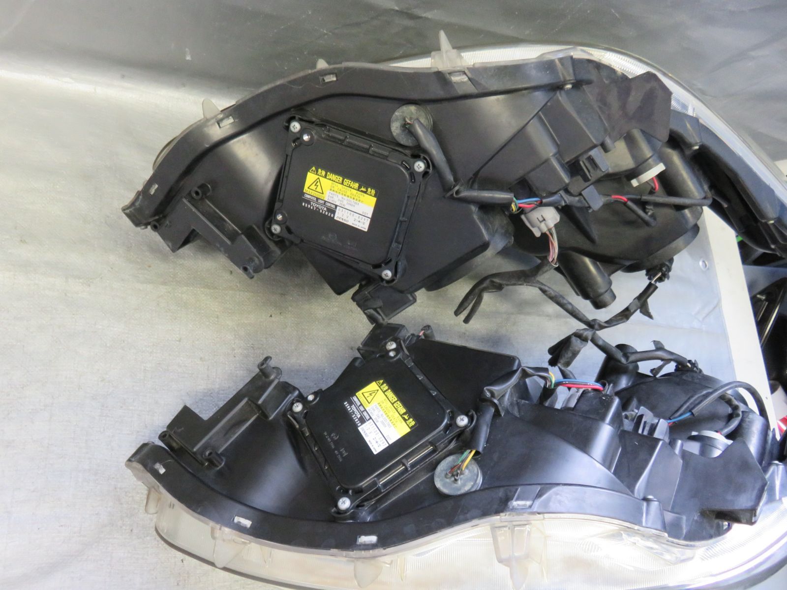 ☆STD7463/点灯OK アルファード20系前期 純正 AFS付/ヘッドライト 運転