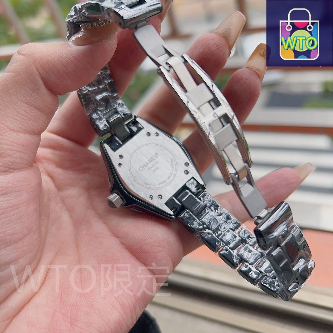 Chanel] J12 クオーツレディースウォッチ - 専用ケース・カード