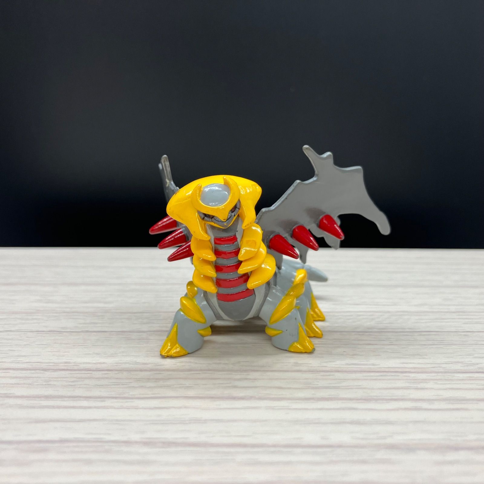 モンコレ ギラティナ 2009年製 【①】 - メルカリ