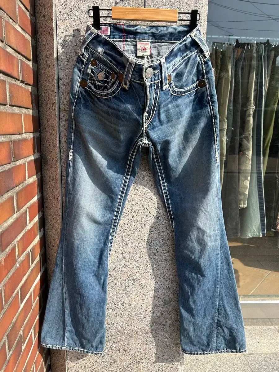 TRUE RELIGION トゥルーレリジョン Joye super T ブーツカット 28
