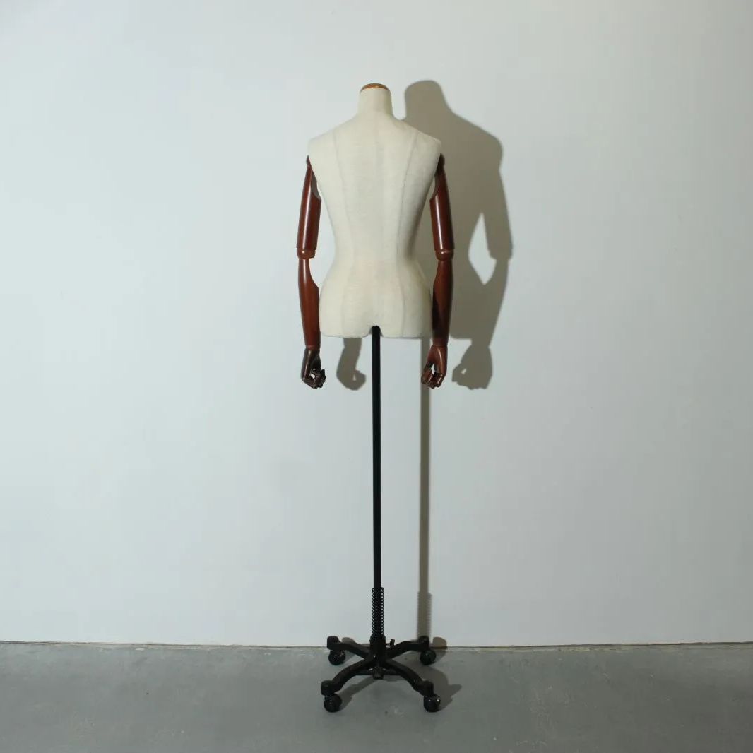 東京キイヤ Ladies 85 マネキン