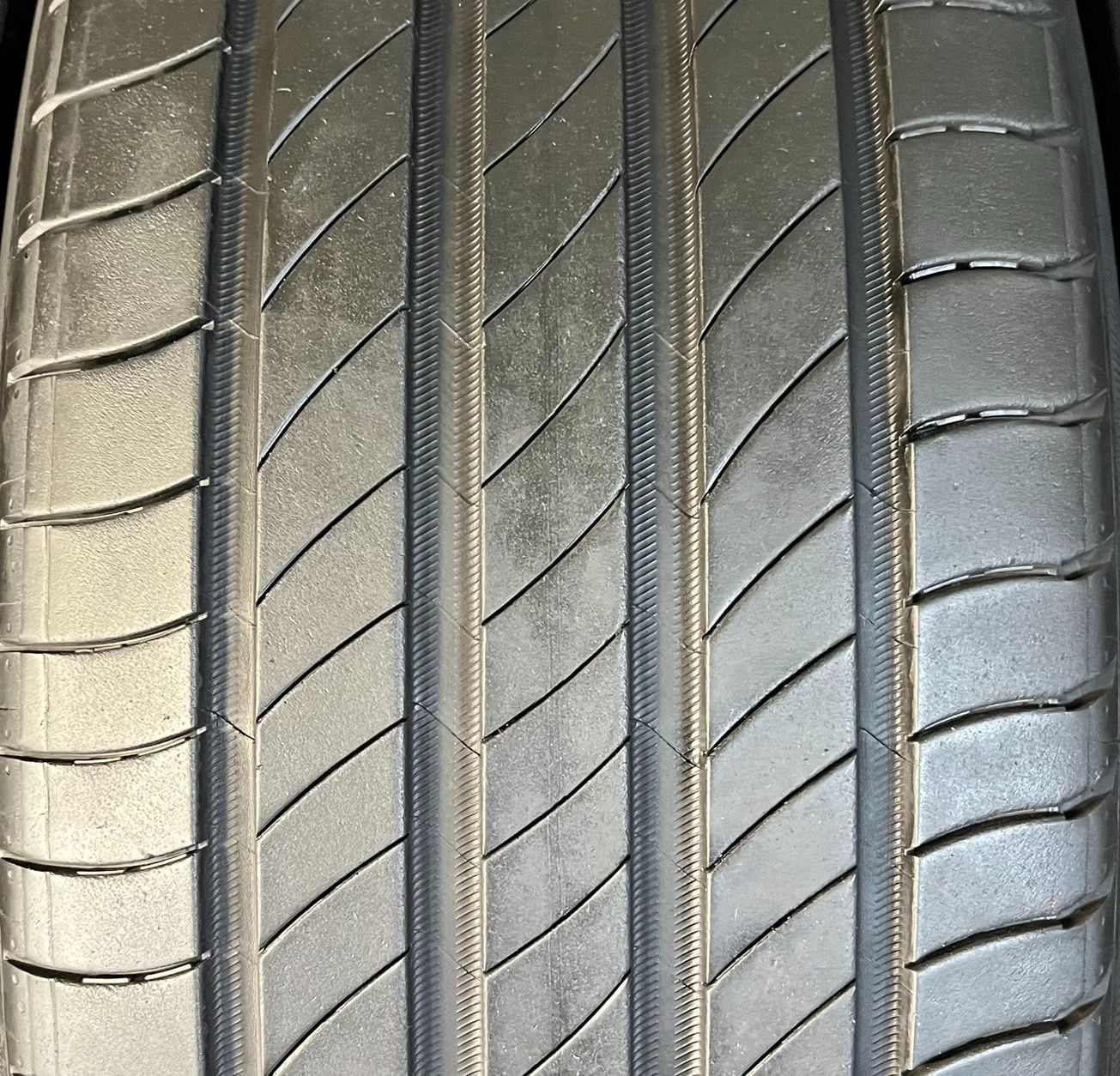 ☆安心の全品国内発送！ 製 約8.8〜9分山 ミシュラン MICHELIN プライマシー e PRIMACY 205 55R19 4本 h_452
