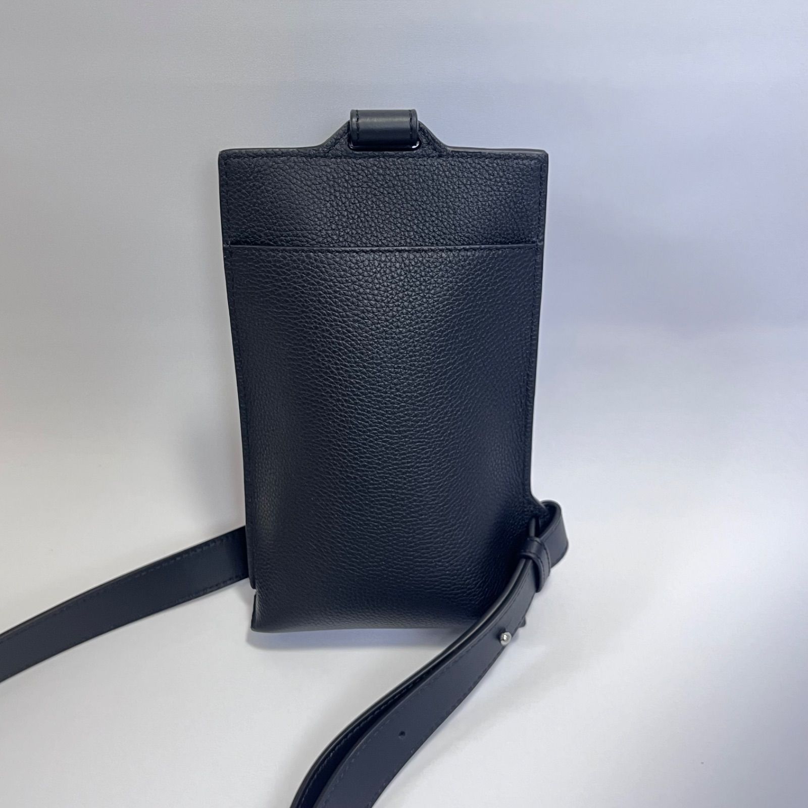 LOEWE バーティカル Tポケット - メルカリ LOEWE バーティカル Tポケット - メルカリ