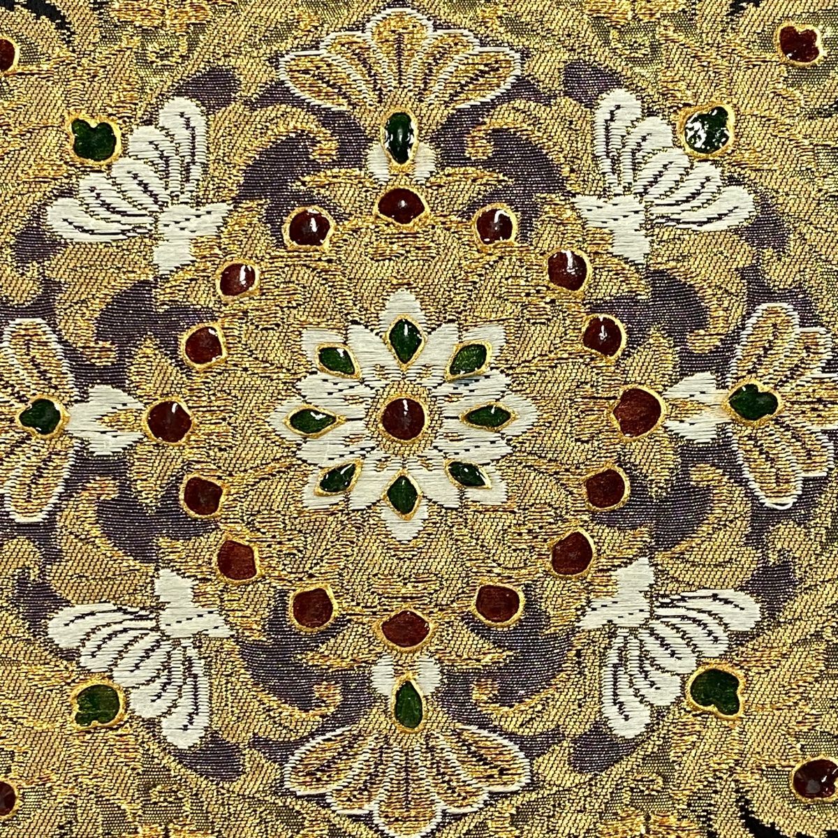 袋帯 秀品 華文 花唐草 螺鈿 箔 黒 お太鼓柄 正絹