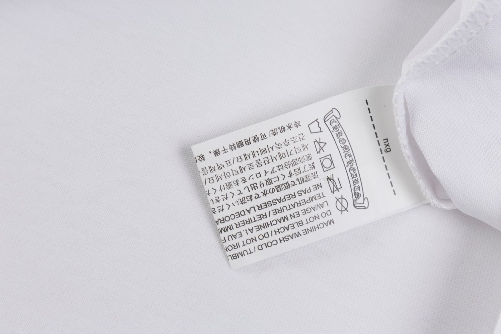 今日特価】Chrome Hearts クロムハーツ 25SS 刺繍ロゴ ショート