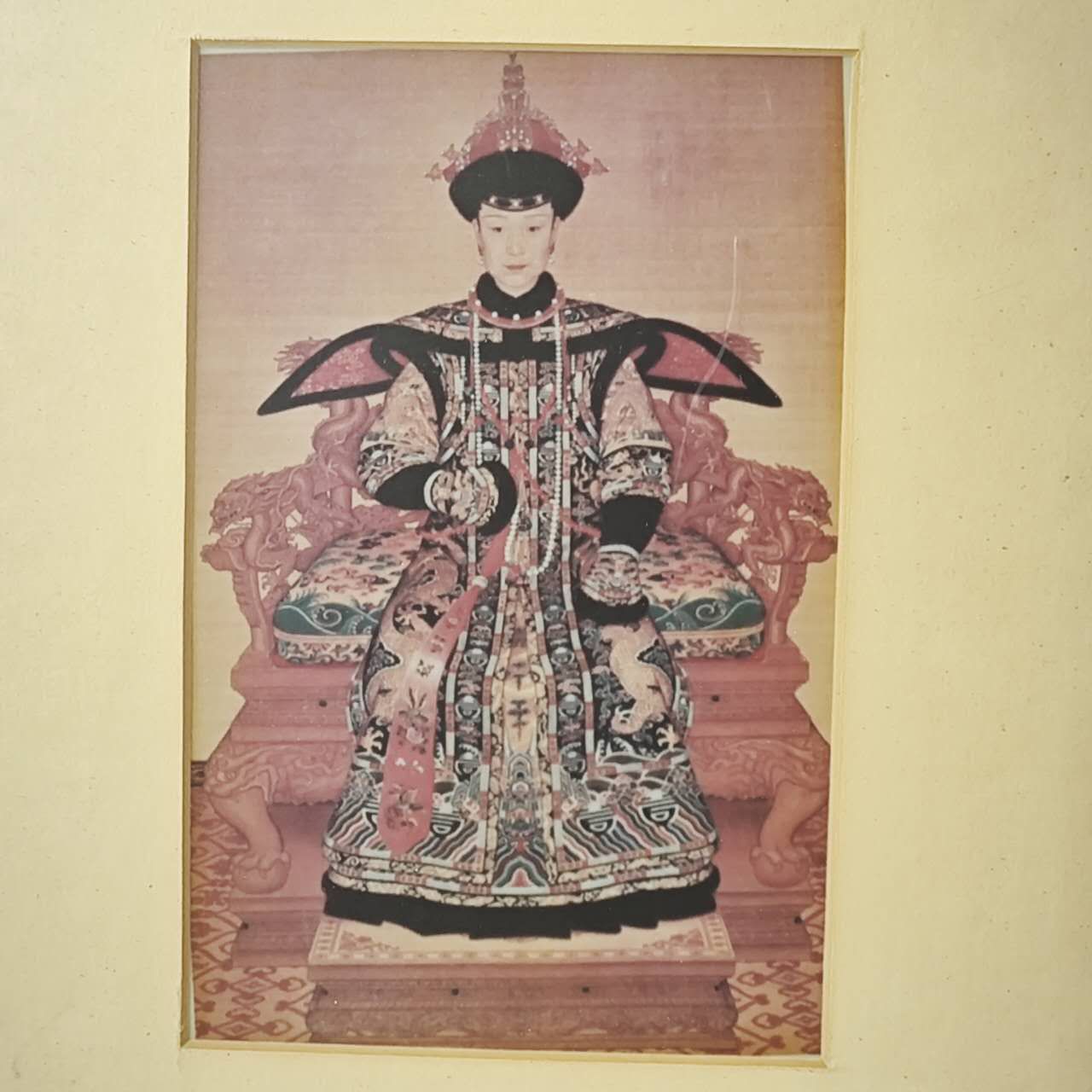 清朝宮廷美術 清人画 孝賢純皇后 朝服像軸 紙本 人物画 人物像