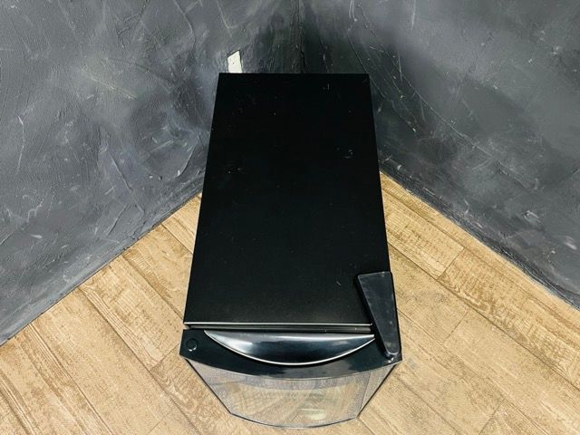WIE ワインクーラー WIWCTE8BFGADX-JP ワインセラー中古 Amazon.co.jp: WIE ワインセラー 8本収納 省エネ エコ 振動抑制 恒温