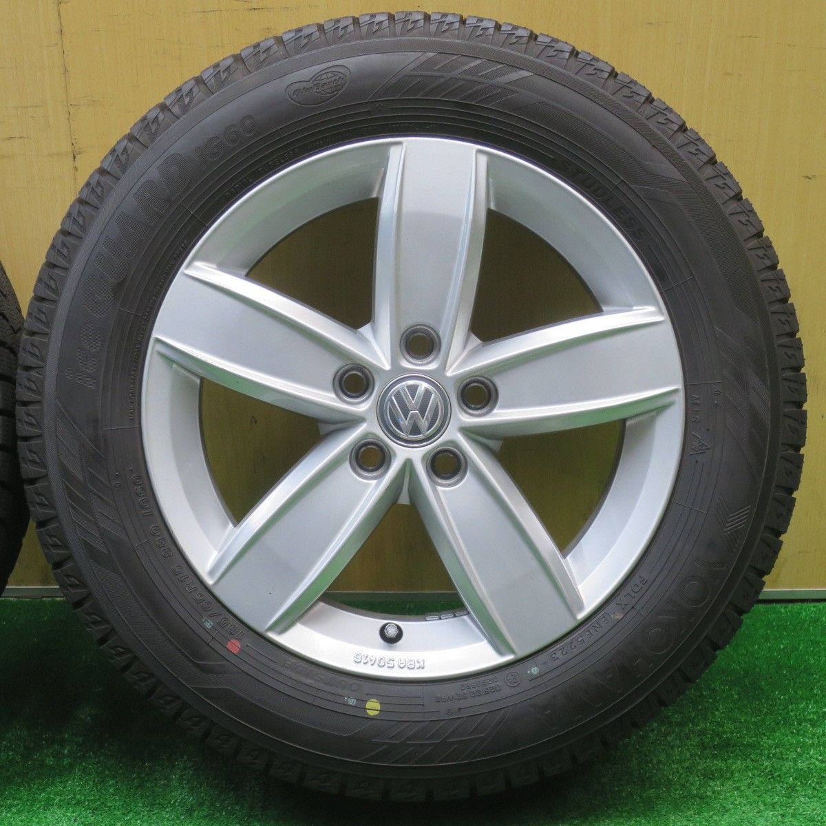 バリ溝 23年 キレイ 9.5分 ワーゲン ポロ 純正 185 65R15 スタッドレス ヨコハマ アイスガード iG60 15インチ PCD100 5H 5101602NJス FFCRYSTALESIA_COM