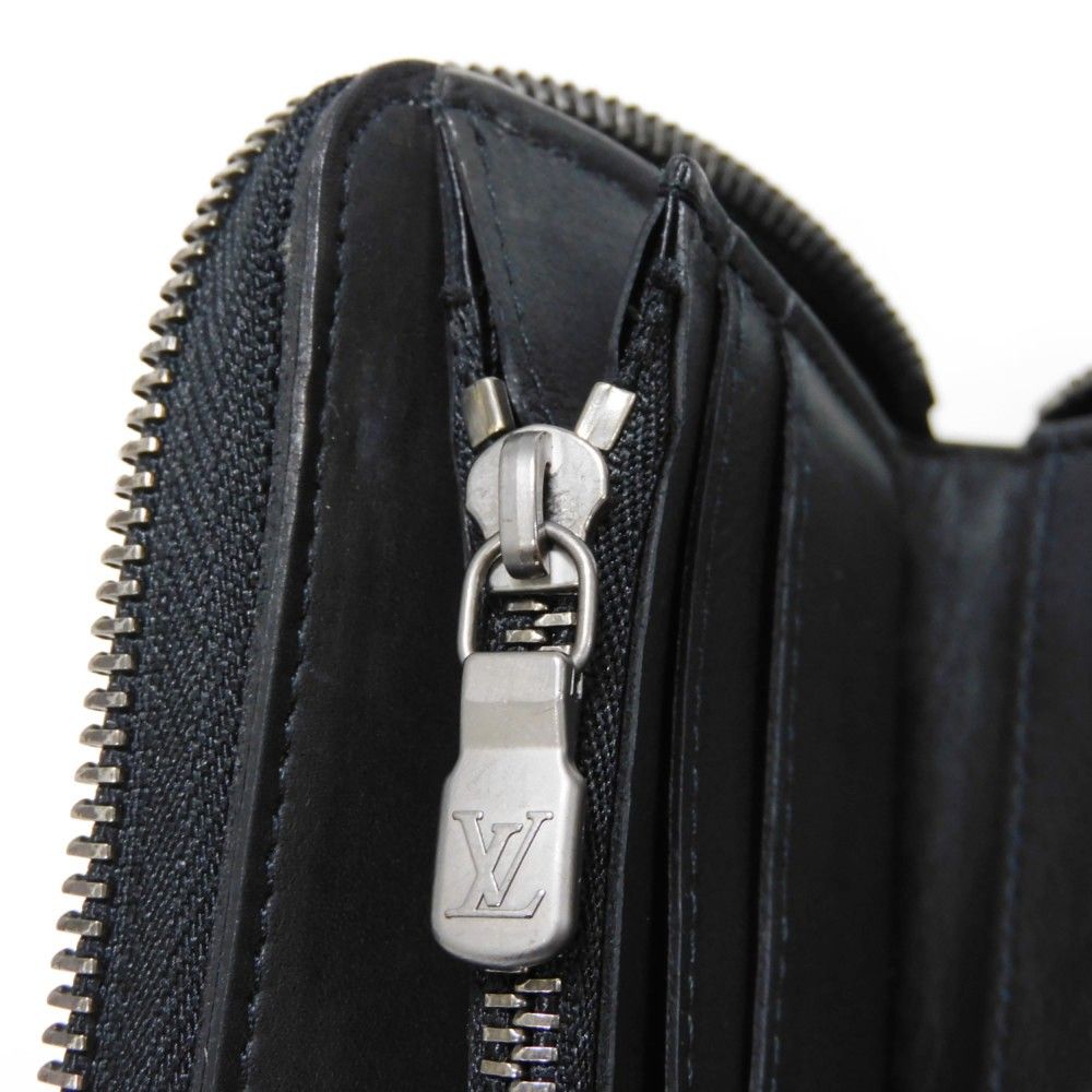 LOUIS VUITTON ルイ・ヴィトン ジッピーウォレット ヴェルティカル  