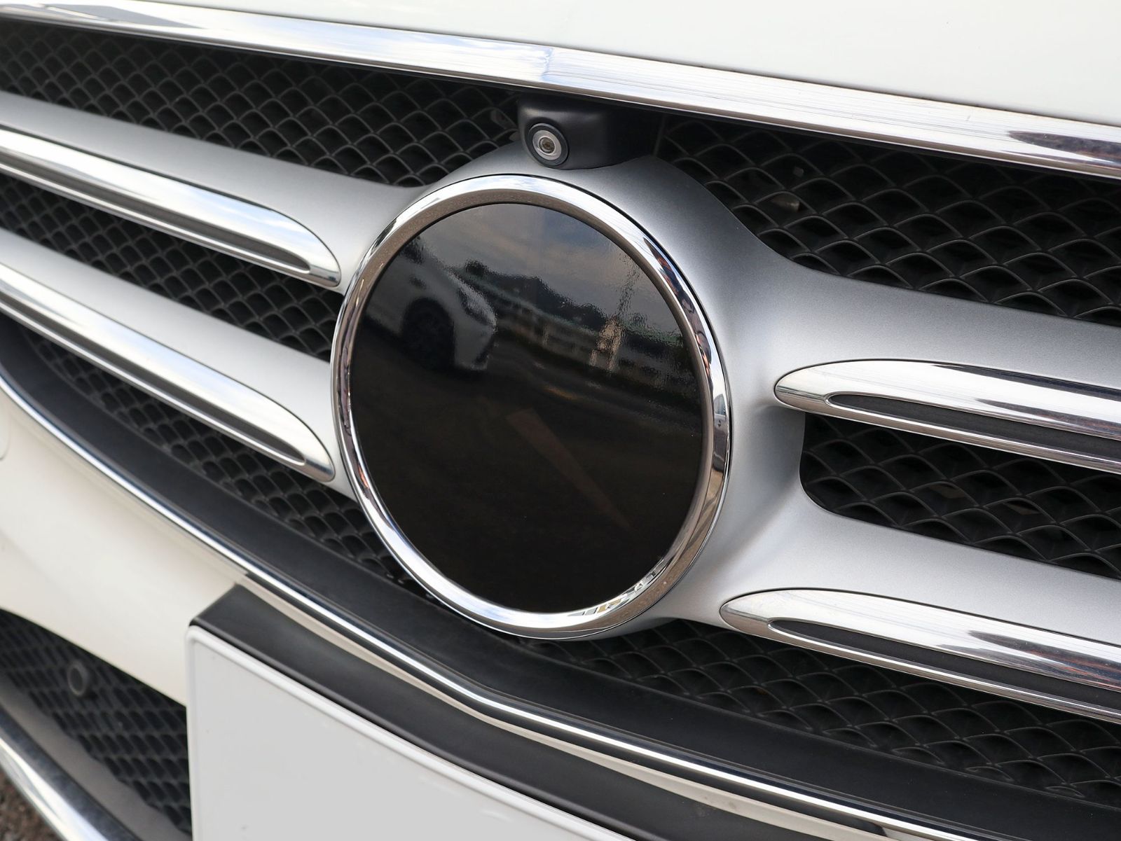 Tint+再利用できる エンブレム スモークフィルム(ブラックスモーク5％) ベンツ Eクラス W213/S213/C238/A238 セダン/ワゴン/クーペ/カブリオレ