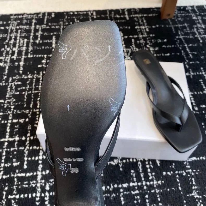 TOTEME トーテム HEEL FLIP FLOPS トングサンダル ブラック