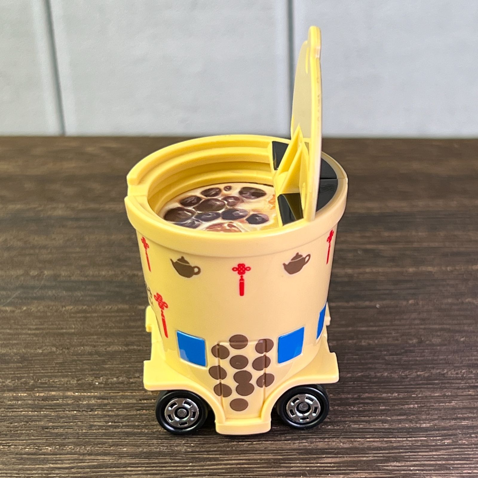 タピオカ　トミカ 3個セット トミカイベントモデル 21 トミカタピオカ屋さん : ミニカー