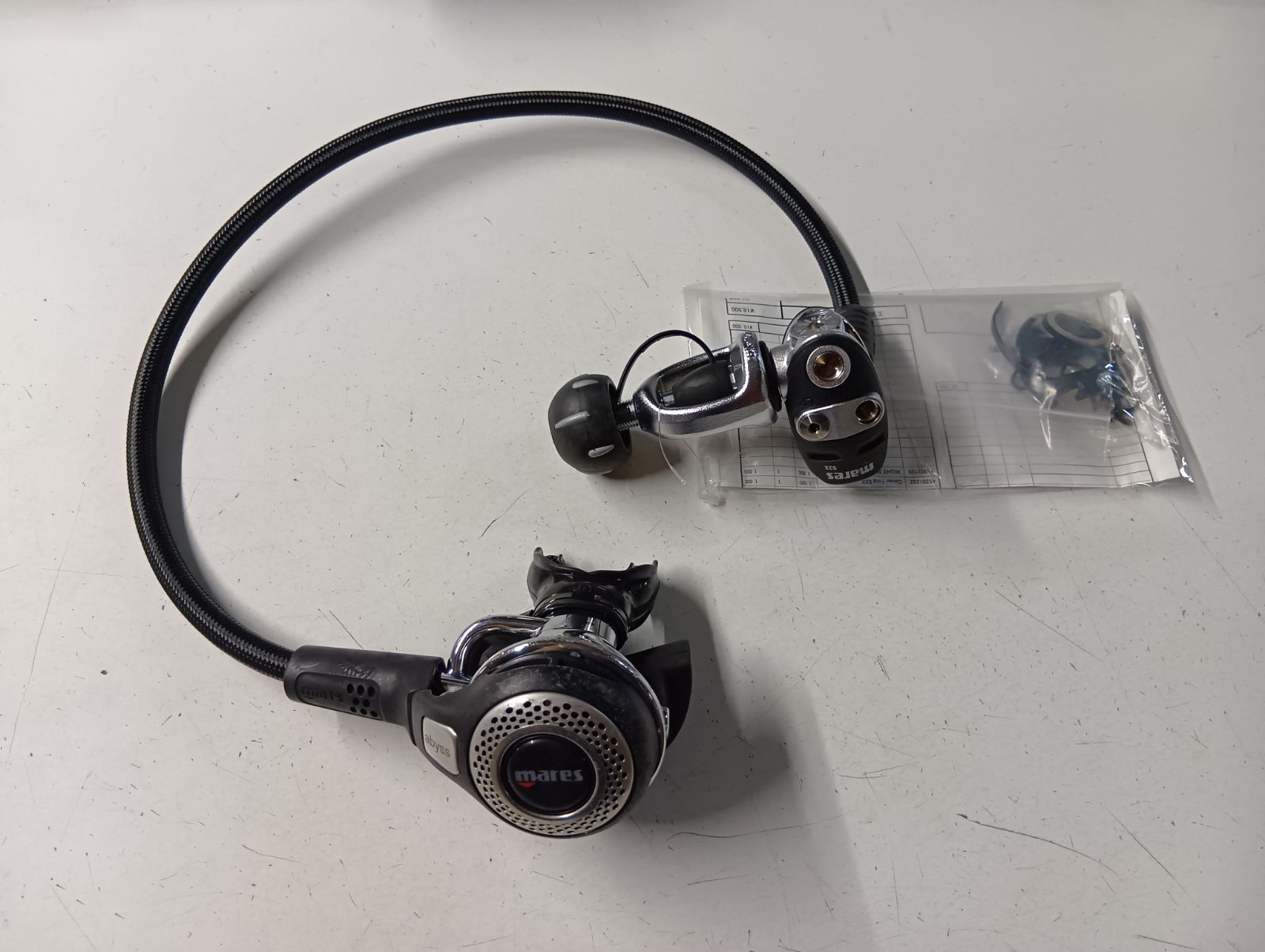 Mares マレス MR52 アビス レギュレーター 29