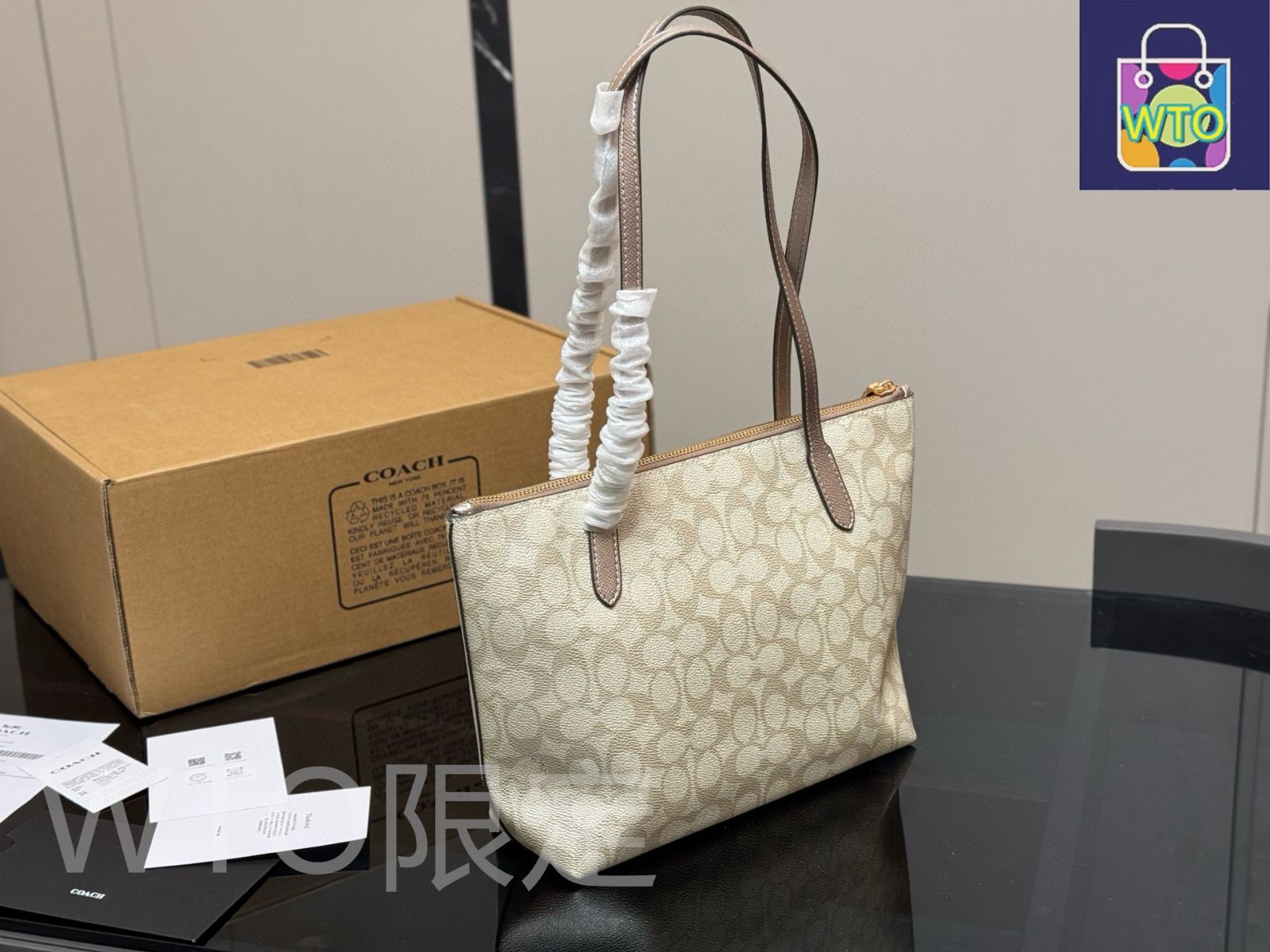 今日特価】Coach コーチ フィオナ ジップ トート 23 シリーズ