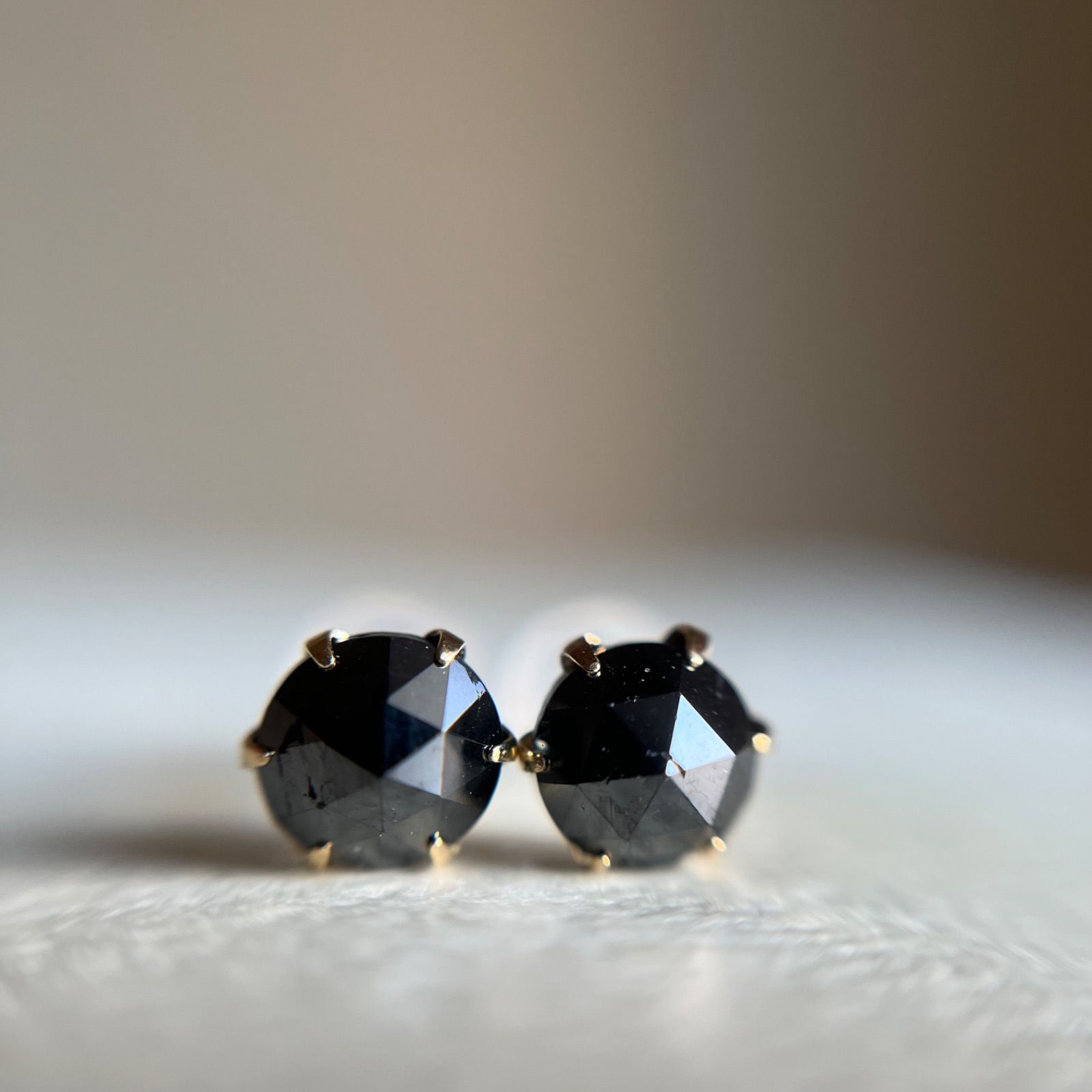 希少 VivienneWestwood ナノオーブ925刻印あり ピアス m69424531895_1.jpg?1729789893