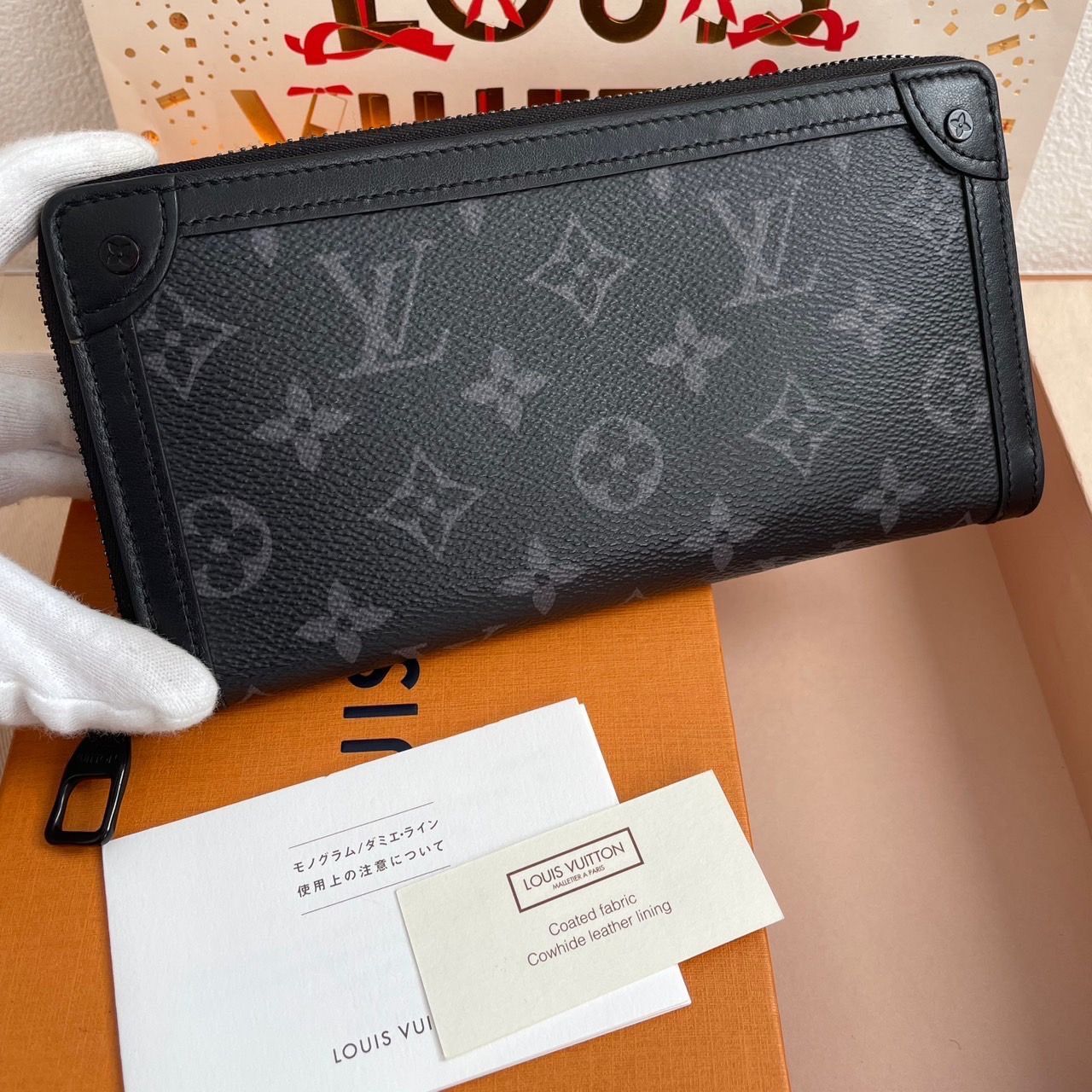 使用わずか】ルイヴィトン モノグラム エクリプス トランク ジッピー 