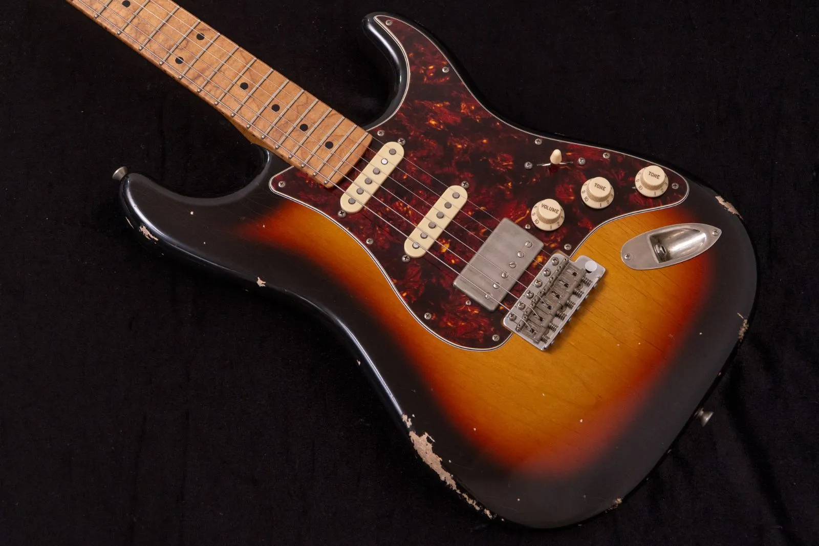 Xotic XSC-2 バーガンディメタリック 改造あり XSC-2 / Burgundy Mist Heavy Aged: エレキギター｜三木楽器公式通販サイト