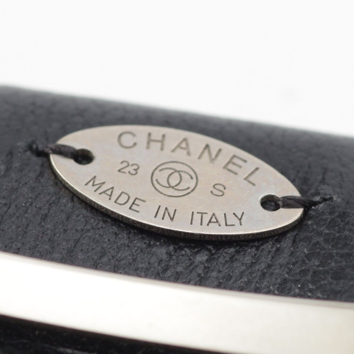 ラムスキン リボンモチーフ