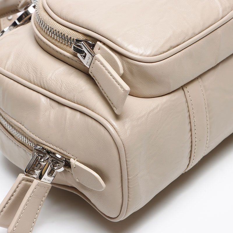 PRADA / アンティーク ナッパショルダーバッグ ☆PRADA / プラダ☆ナッパ・アンティークレザーショルダーバッグ