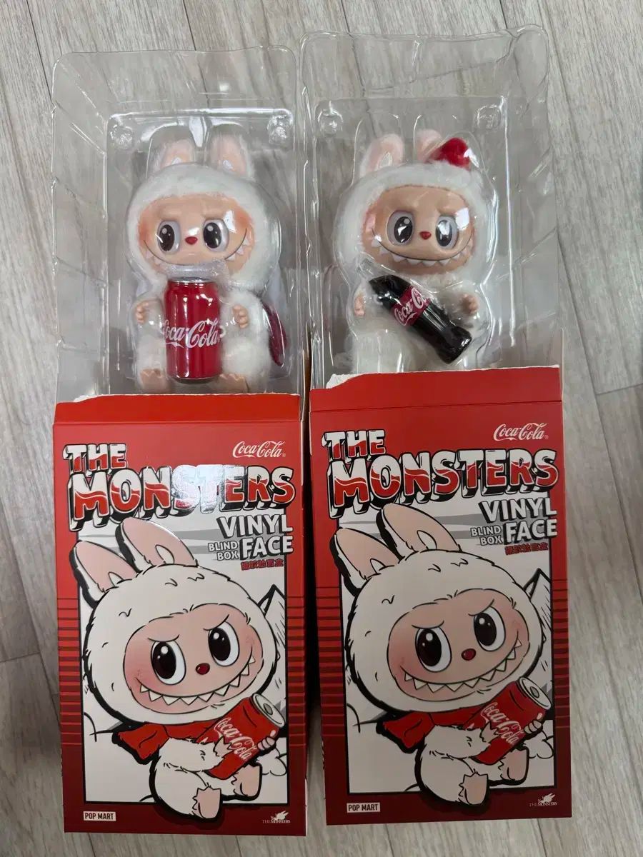 【POP MART X COCA COLA】人気★ラブブ ハッピーキーリング Pop Mart Labubu Coca Cola Series Happy Factor Keyring (POP
