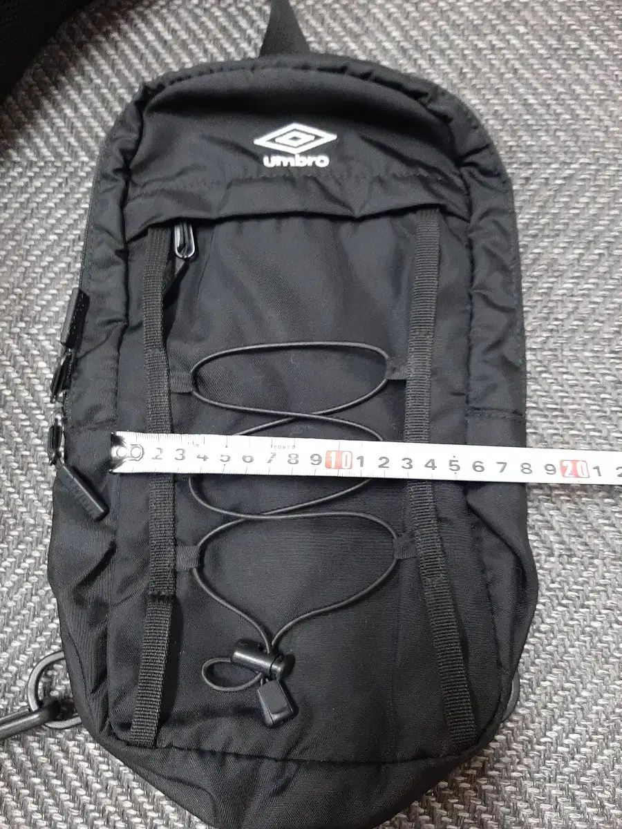 umbro(アンブロ) ブラック スリングバッグ バッグ