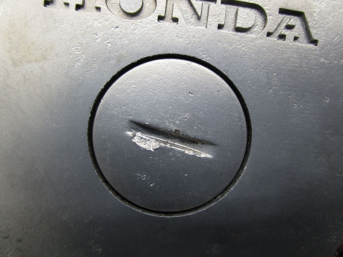 XLR250R ジェネレーターカバー