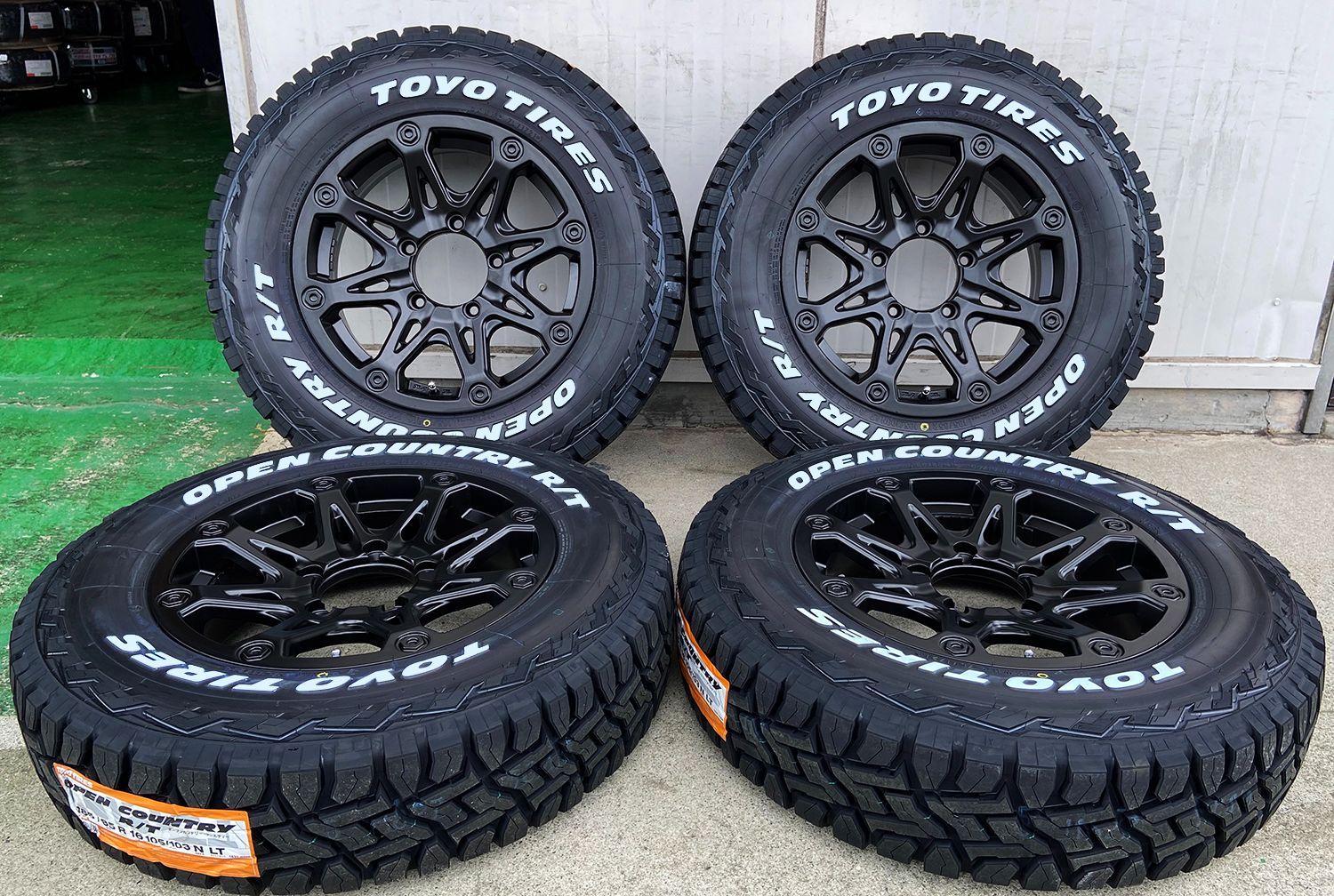ジムニー JB64 JB23 タイヤホイールセット 4本セット オフビートホイール BDX08 トーヨー オープンカントリーRT 185|85R16 ホワイトレター ジムニー定番タイヤセット ジムニー 人気 ホイール タイヤ