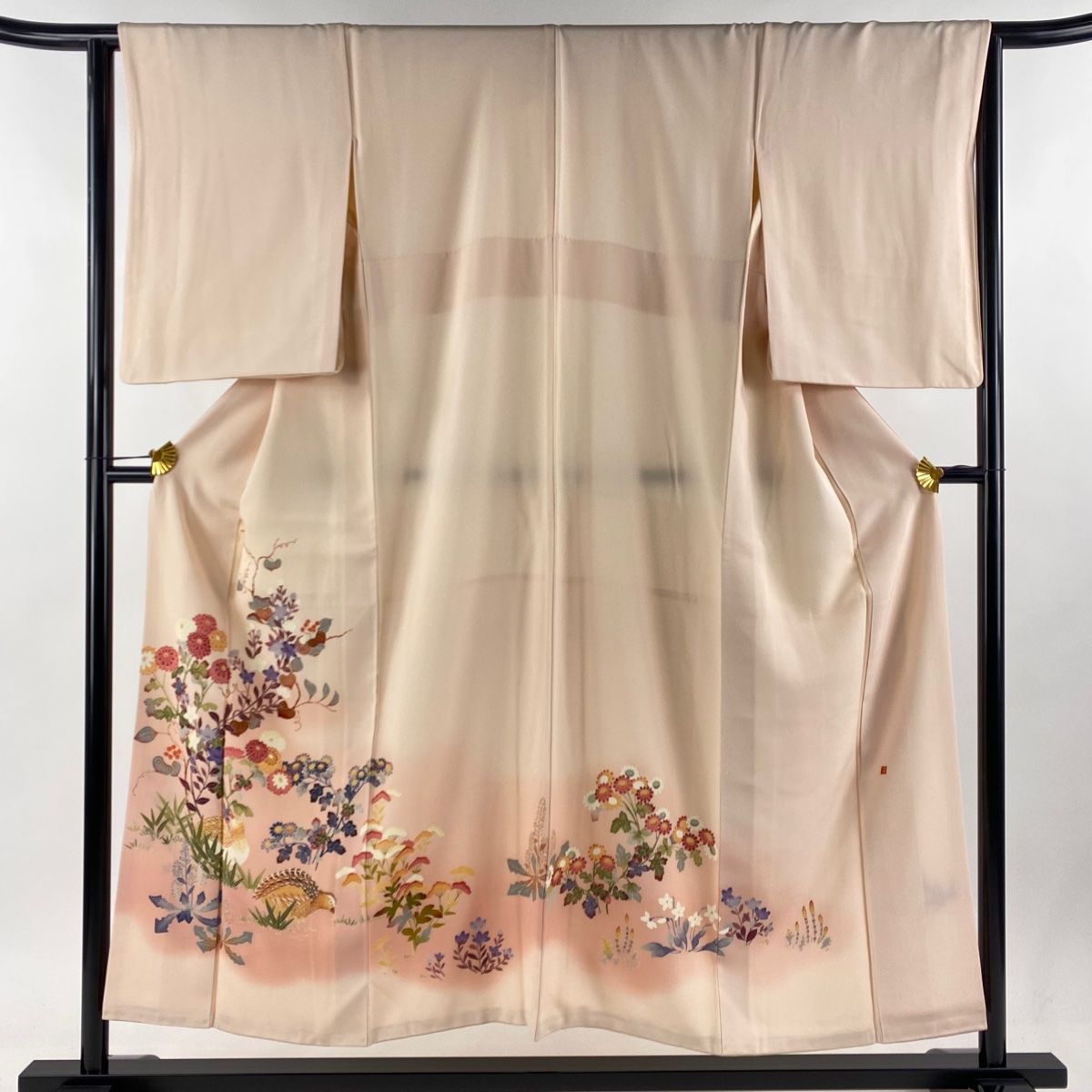 色留袖 身丈151.5cm 裄丈64cm M 袷 落款 鳥 草花 ぼかし 薄ピンク 正絹 名品 一つ紋