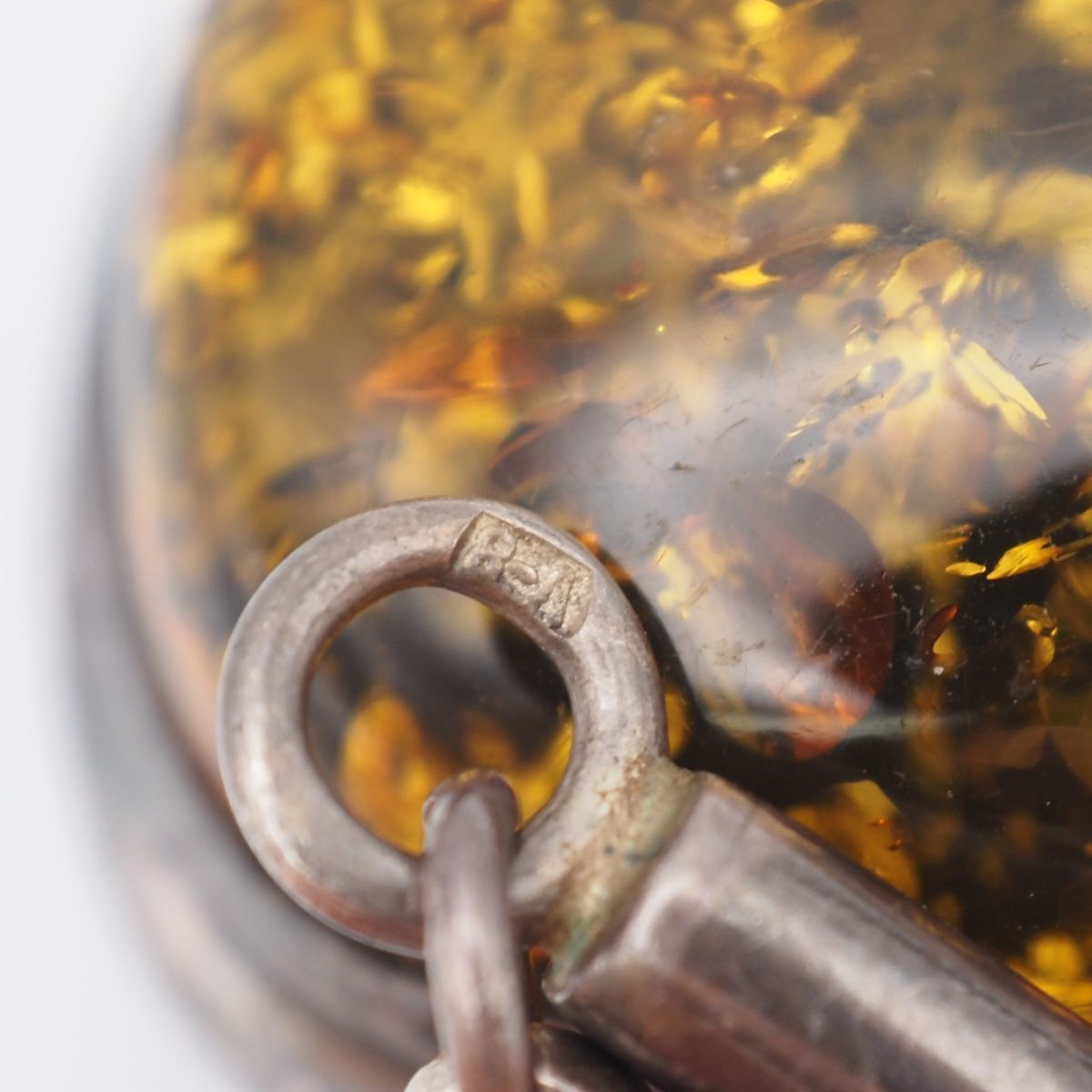 ヴィンテージ ネックレス 琥珀 925刻印 B247 琥珀 コハク 925刻印 ネックレス ミックスカラー デザイン