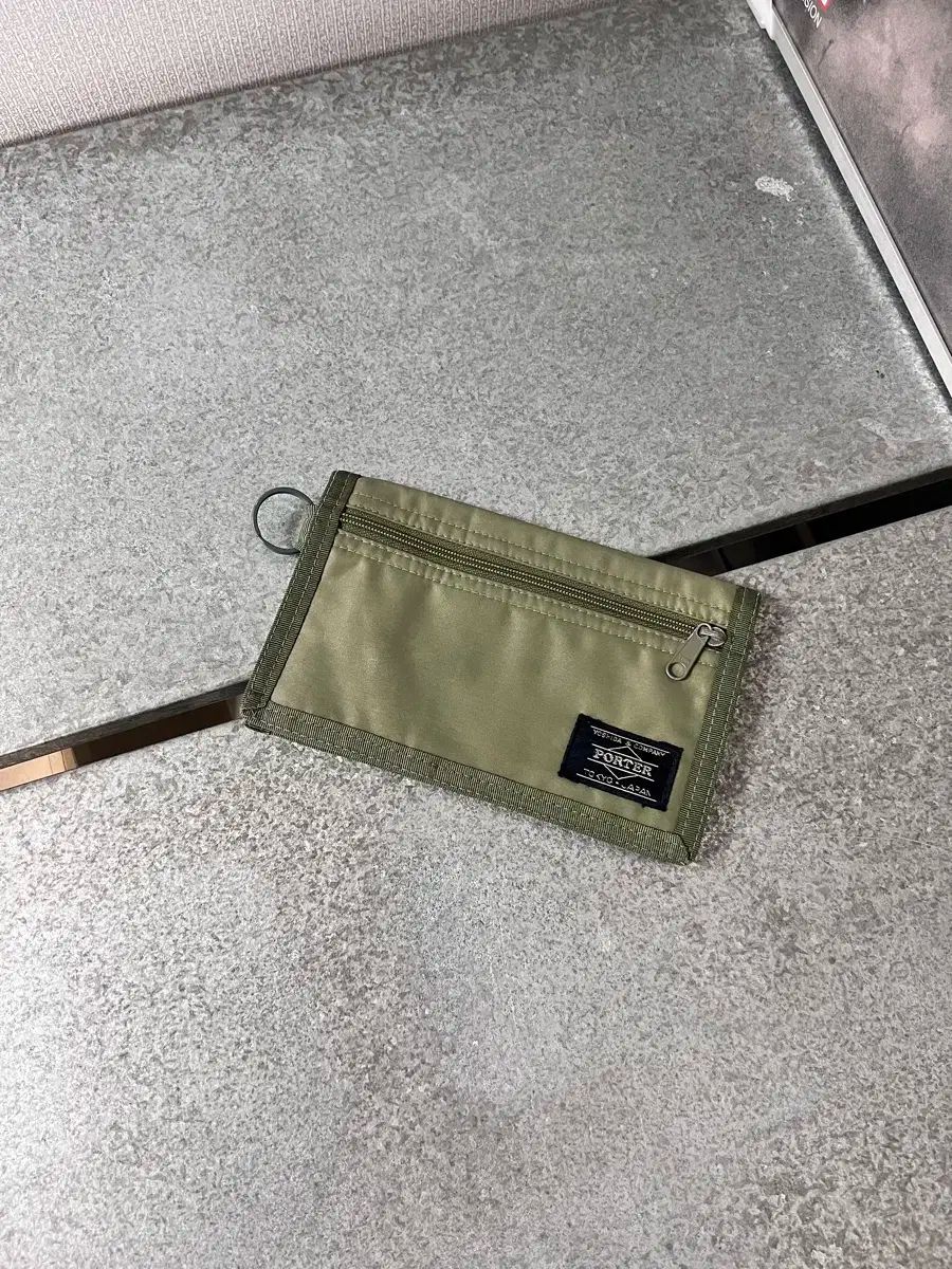PORTER ー CARD WALLET L （ Khaki ） Porter(ポーター) 旅行用 財布
