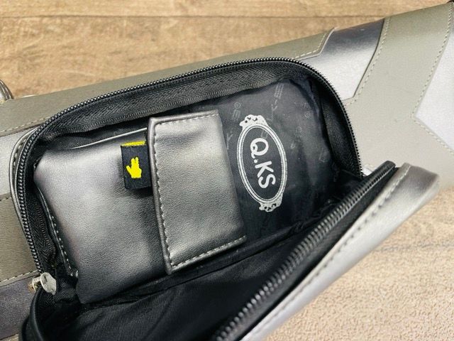 6本収納 留め具が破損