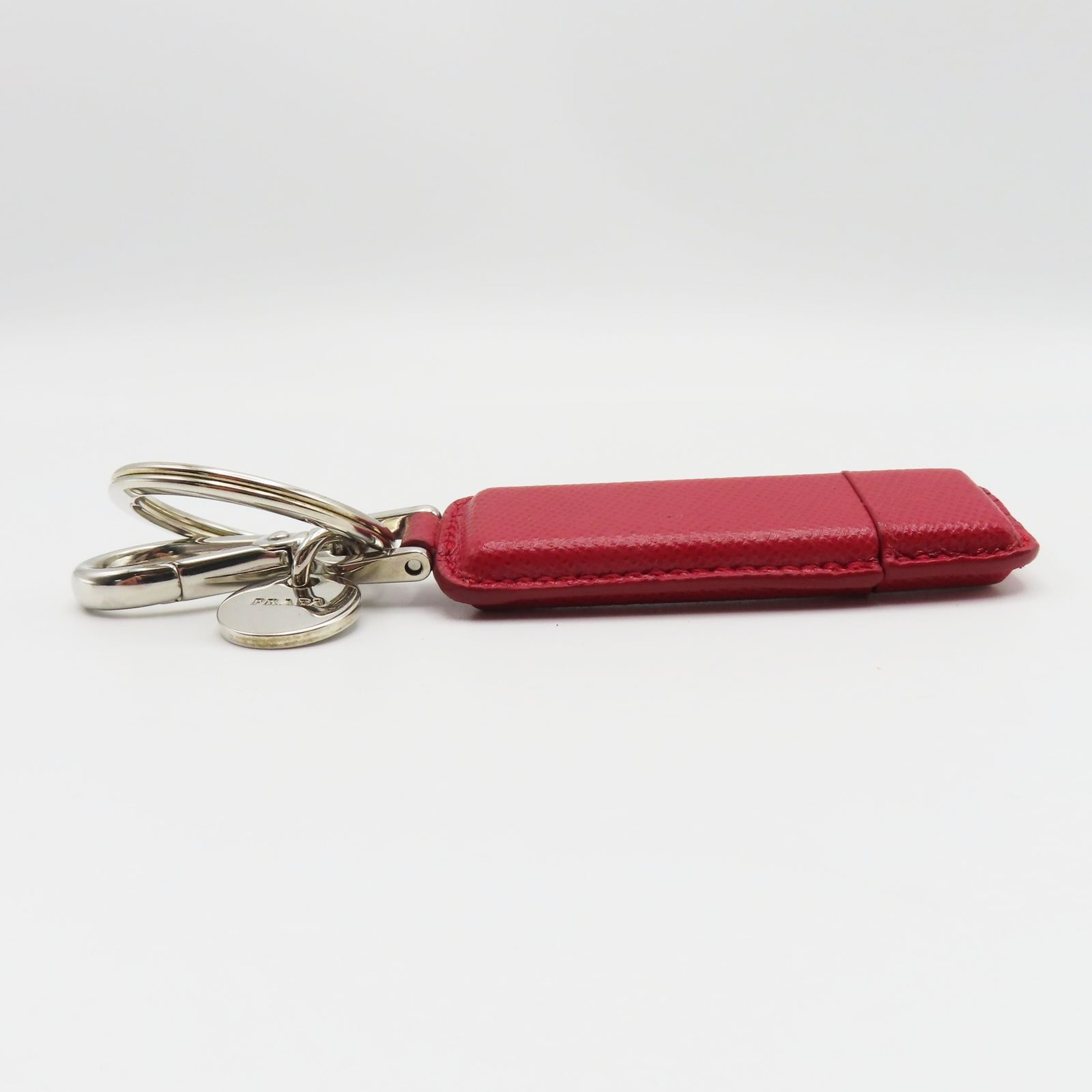 PRADA - M12-k033 PRADA プラダ キーホルダー キーリング レザ―/メタル USBメモリー 4GB ボルドー/シルバー M12-k033 PRADA プラダ キーホルダー キーリング レザ―/メタル