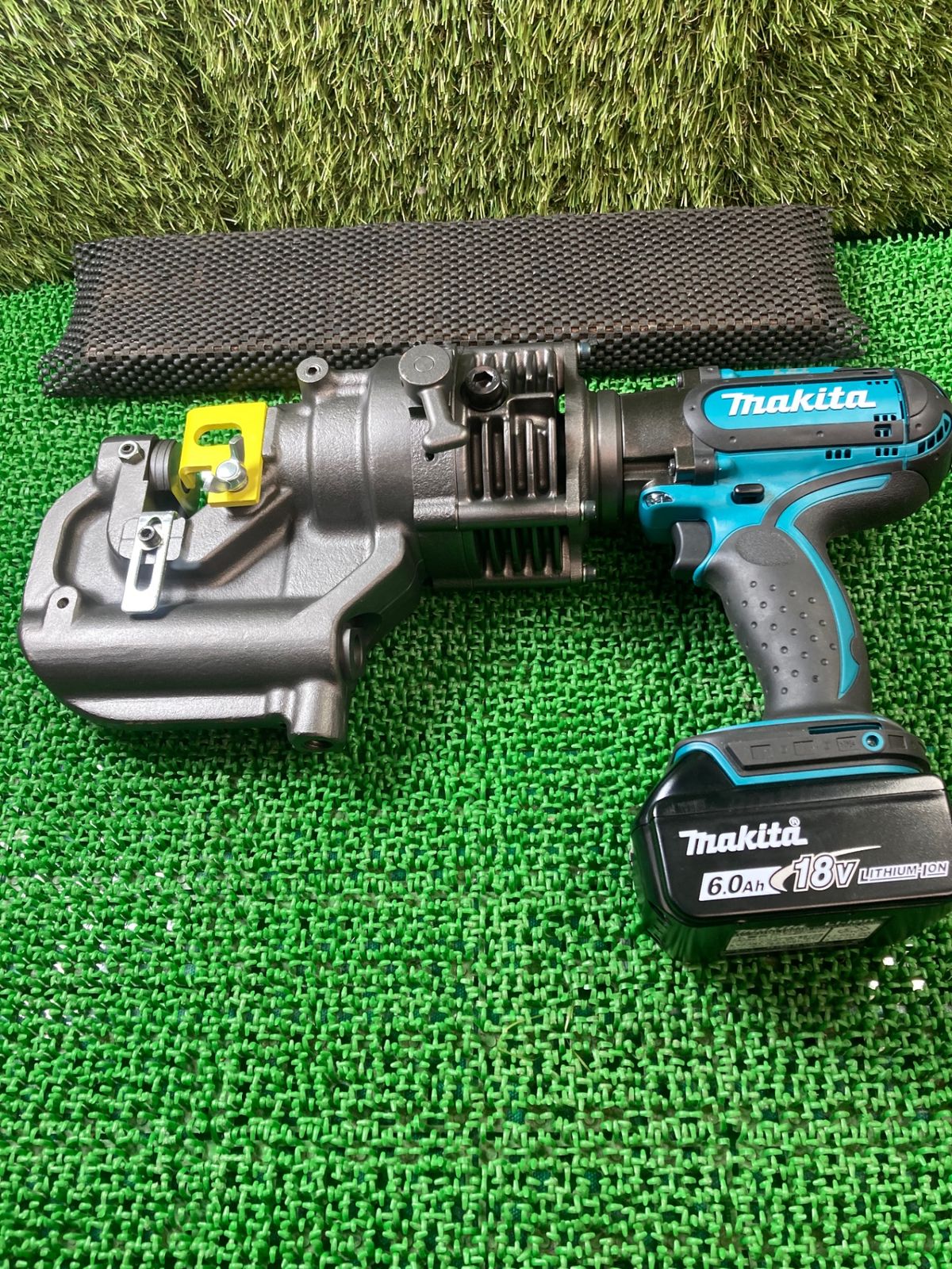 ☆マキタ(makita) コードレスパンチャー PP200DRG【草加店  