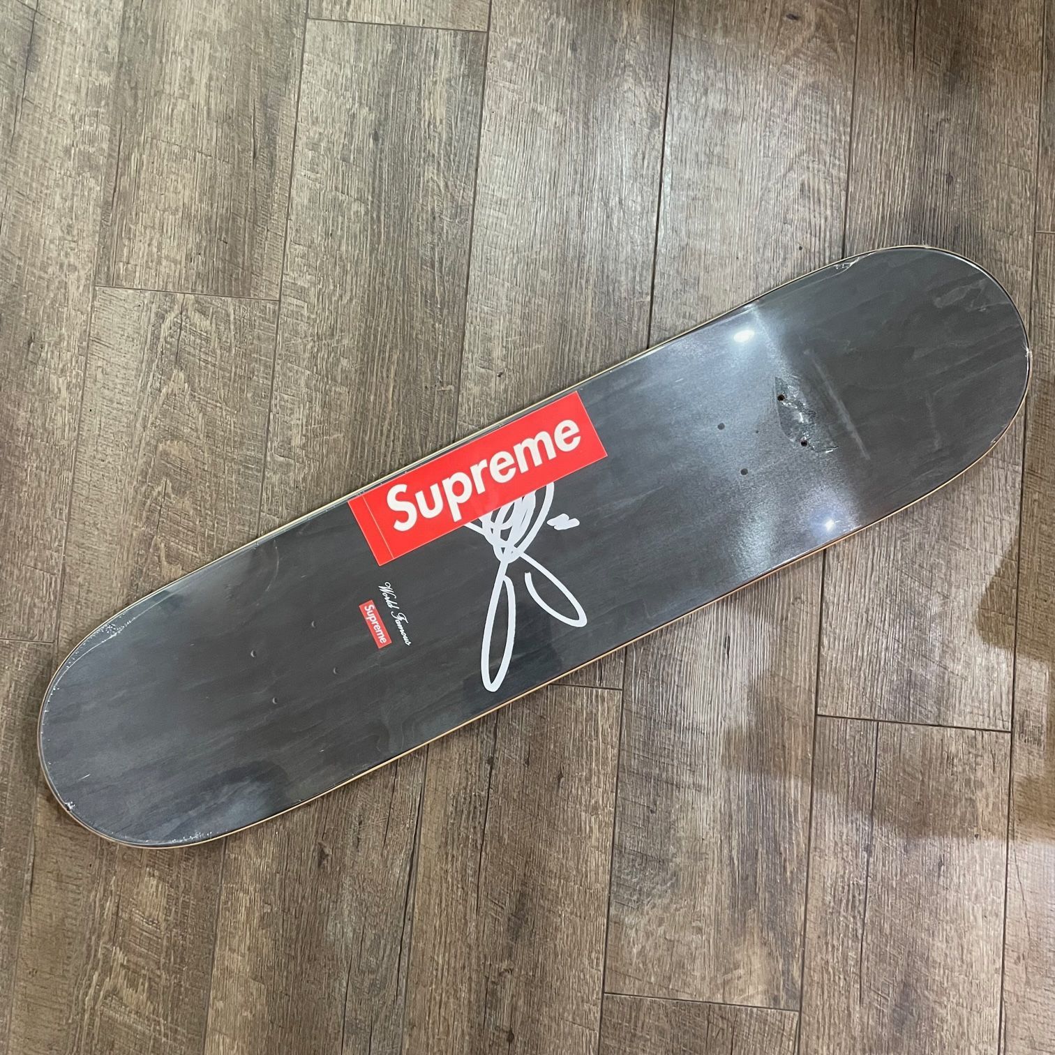 未使用品 SUPREME × Lee Quinones 18SS Lee Logo Skateboard RED