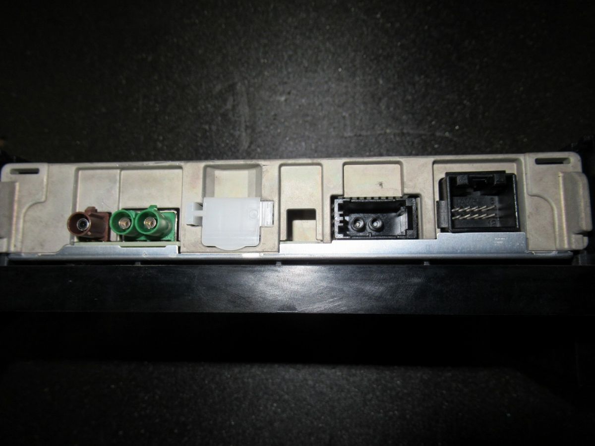 フォルクスワーゲン VW 2015年式 AU AUCPT ゴルフ ゴルフ7 純正 テレビチューナー TVチューナー 地デジチューナー 8V0919129B BRIGHTFACE_UK