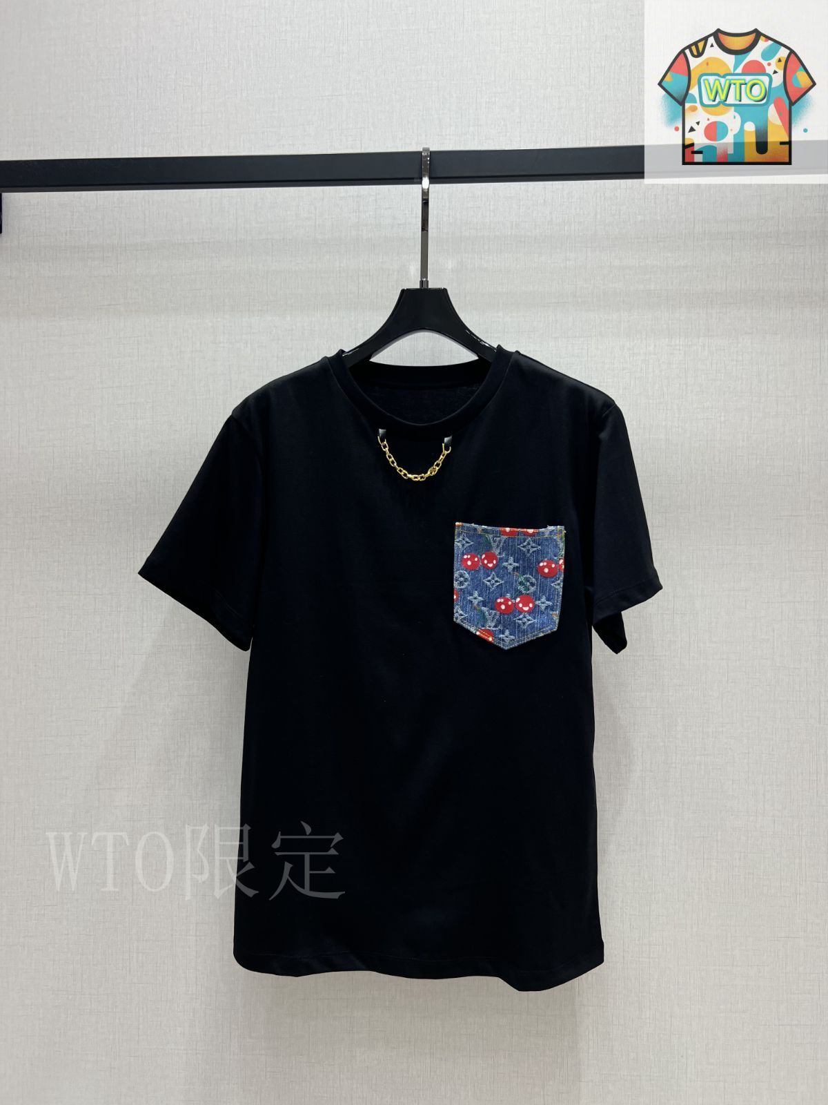 LV × TM チェリー Tシャツ ★関税込 LV × TM チェリー Tシャツ ｜ルイ・ヴィトン 公式サイト - 1AHJJF