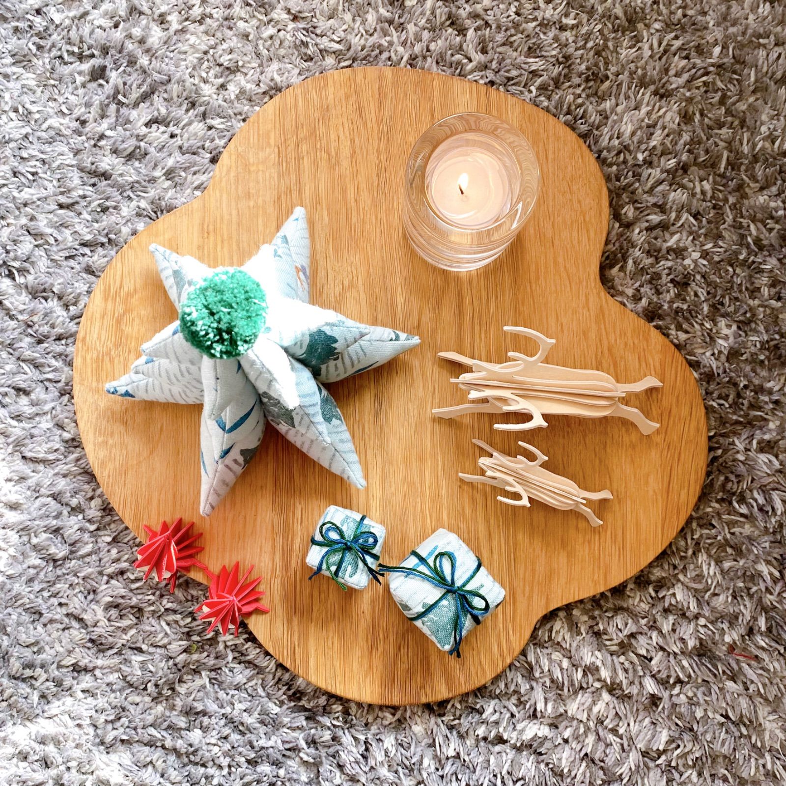 ミナペルホネン ハンドメイド☆端切れ合わせ☆集うツリーのタペストリー♪ ミナペルホネン ハンドメイド☆端切れ合わせ☆集うツリーの