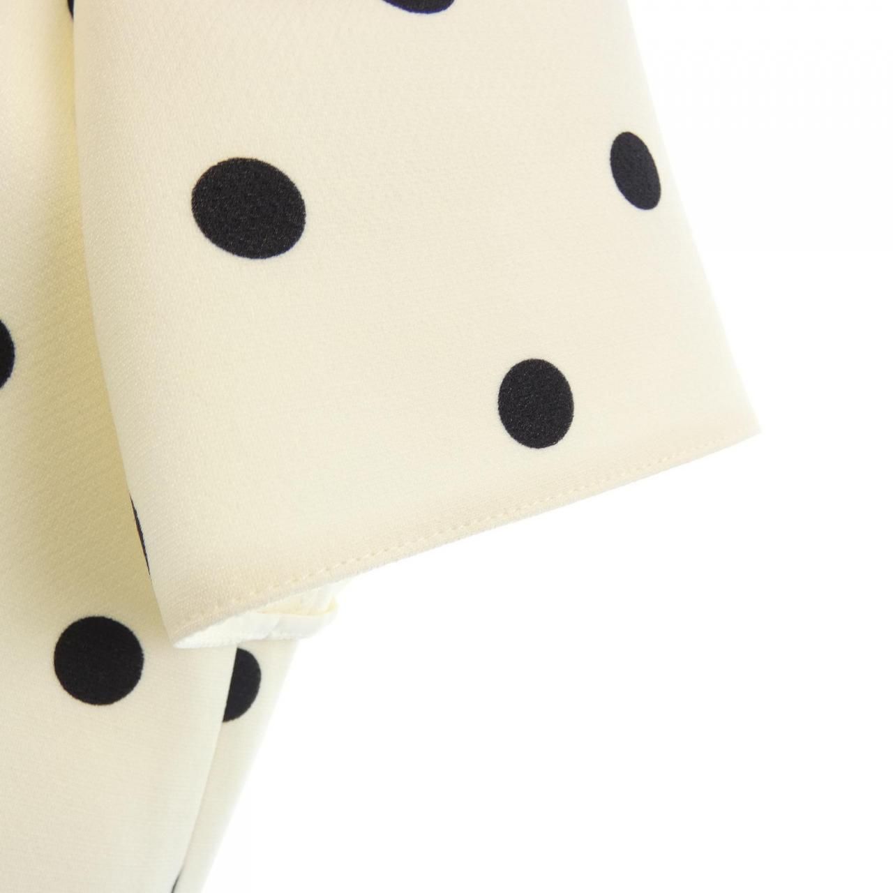 VB3UVAUH164W ワンピース