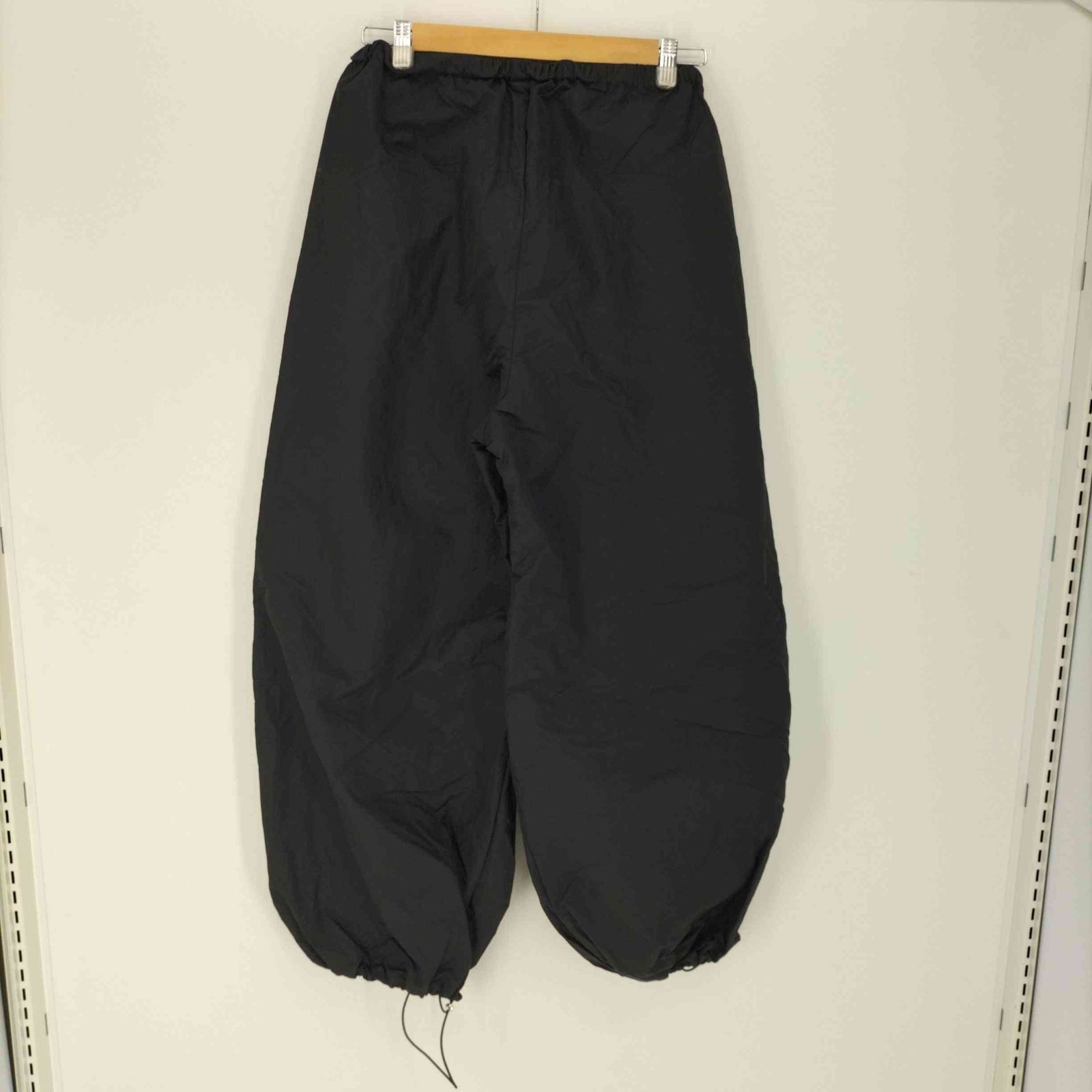 メゾンスペシャル MAISON SPECIAL 23SS Volume Taffeta Snow